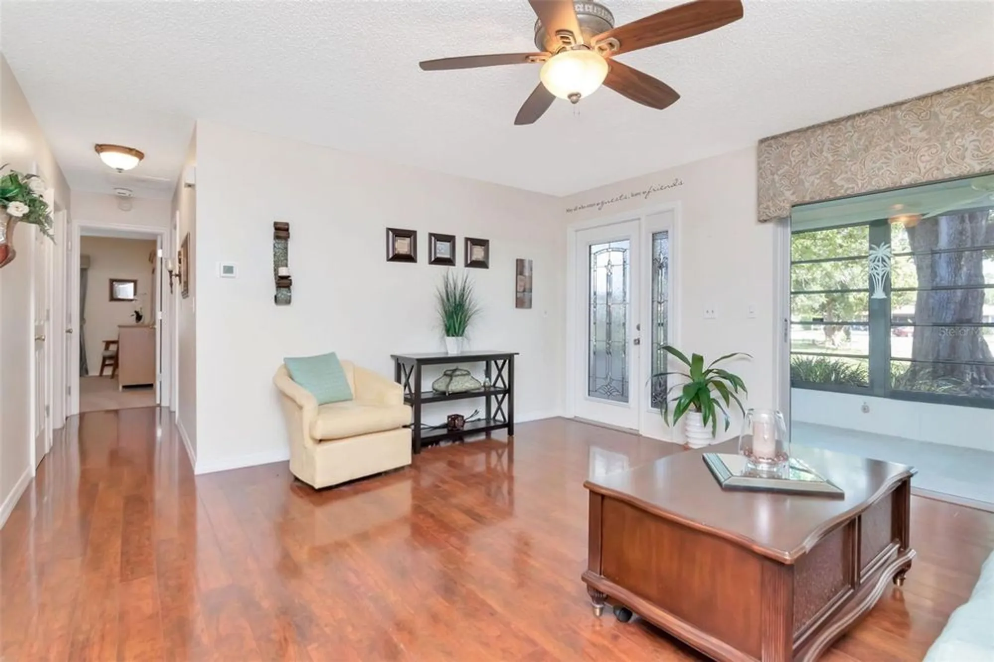 Property Slideshow image 22 of 55 | 2281 shelly dr d, Palm Harbor, FL, 34684