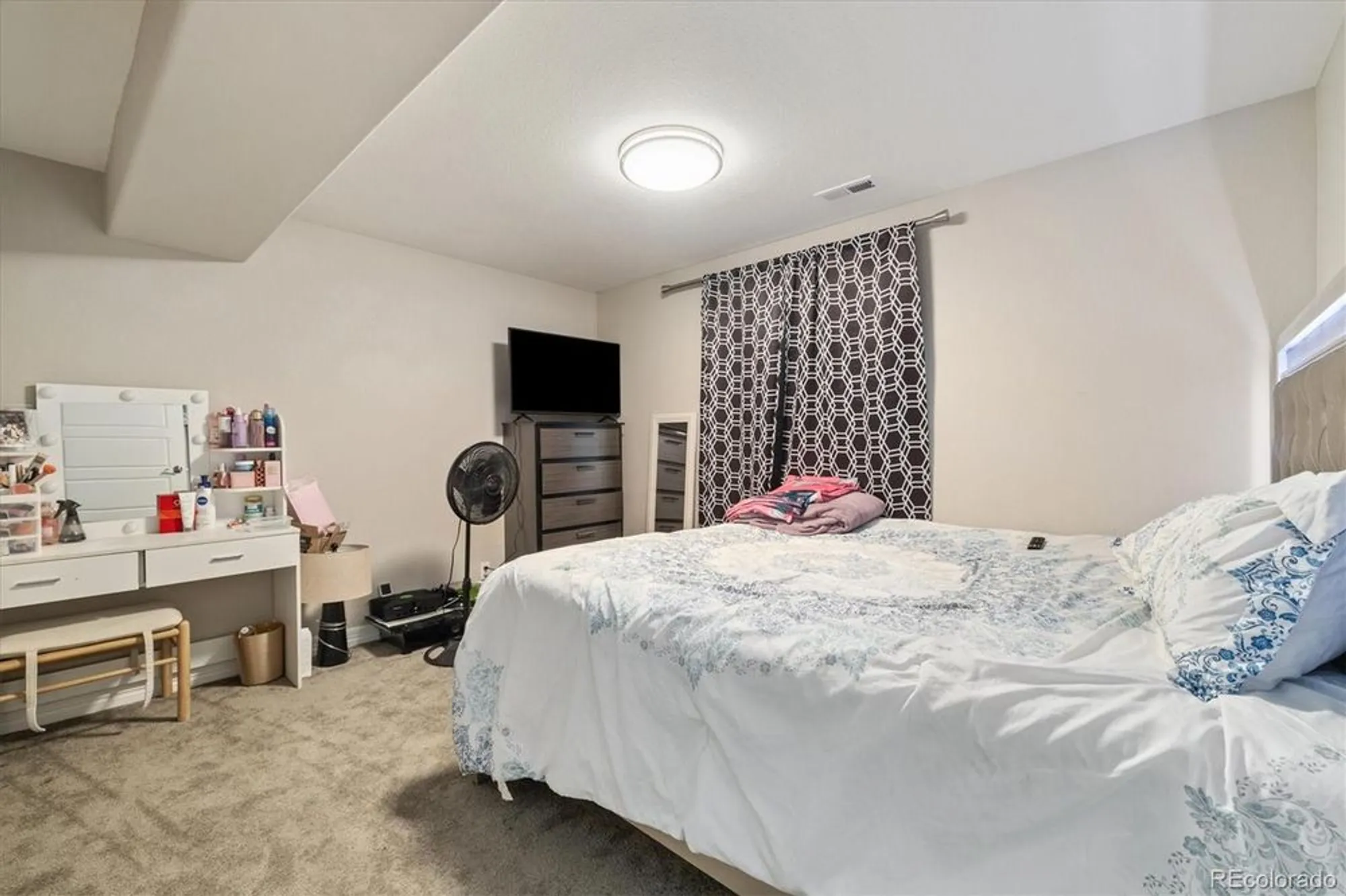 Property Slideshow image 28 of 38 | 20384 e 53rd dr, Denver, CO, 80249