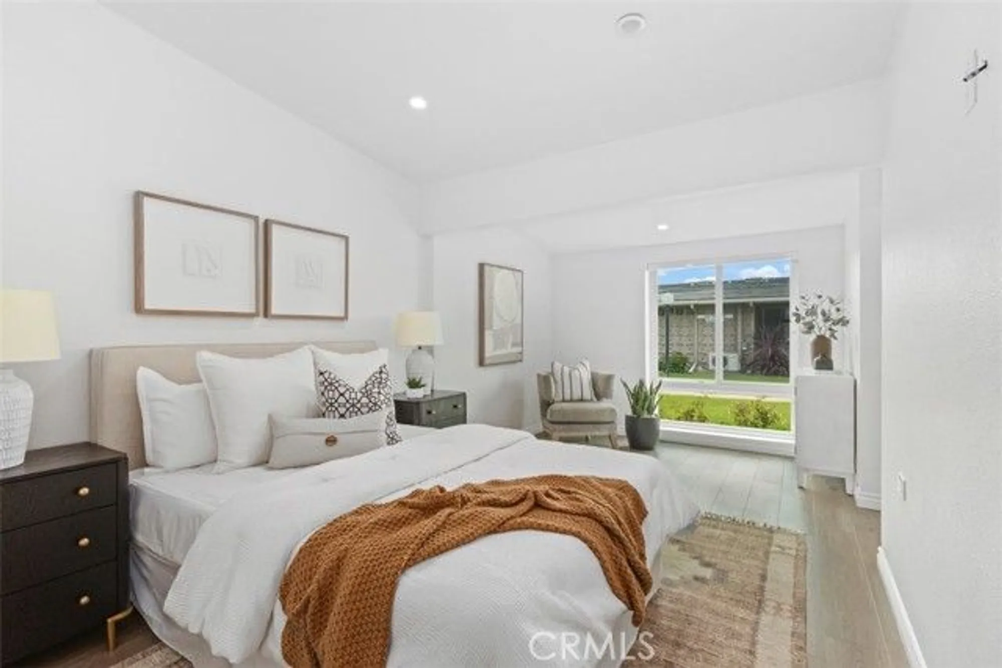 Property Slideshow image 18 of 38 | 13451 danbury ln # m6-133d, Seal Beach, CA, 90740