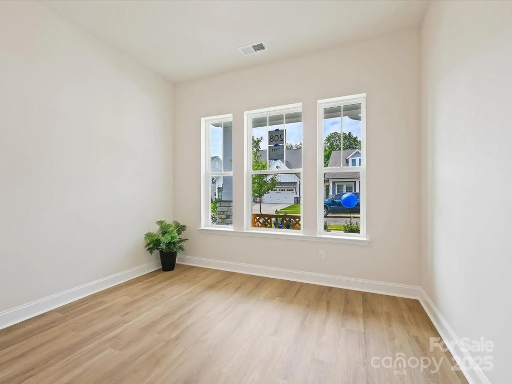 Property Slideshow image 5 of 45 | 1111 meander ln, Waxhaw, NC, 28173