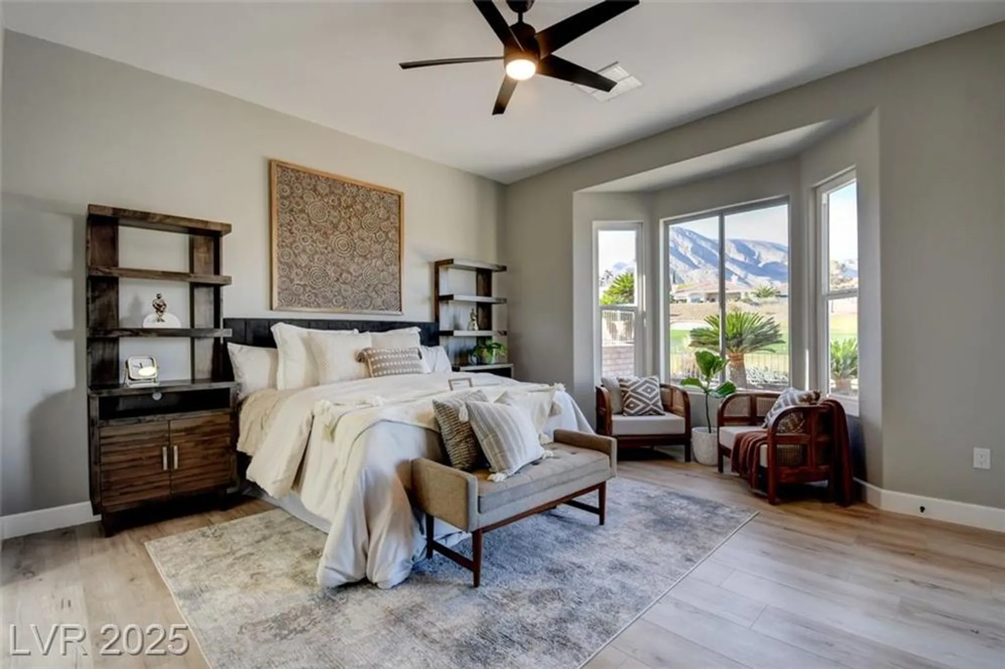 Property Slideshow image 28 of 42 | 10720 back plains dr, Las Vegas, NV, 89134