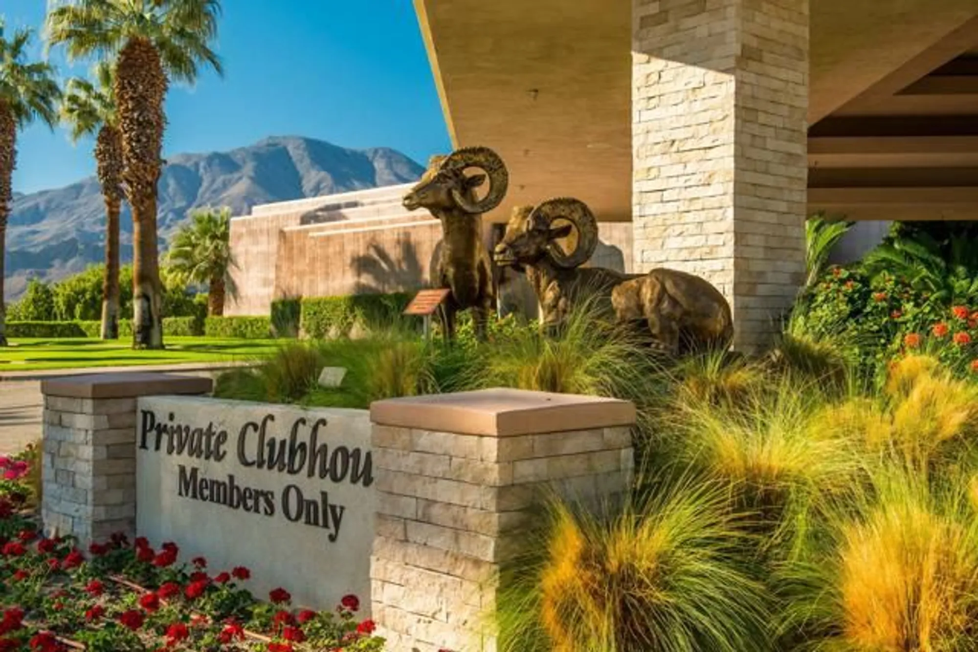 Property Slideshow image 49 of 50 | 55406 laurel vly, La Quinta, CA, 92253