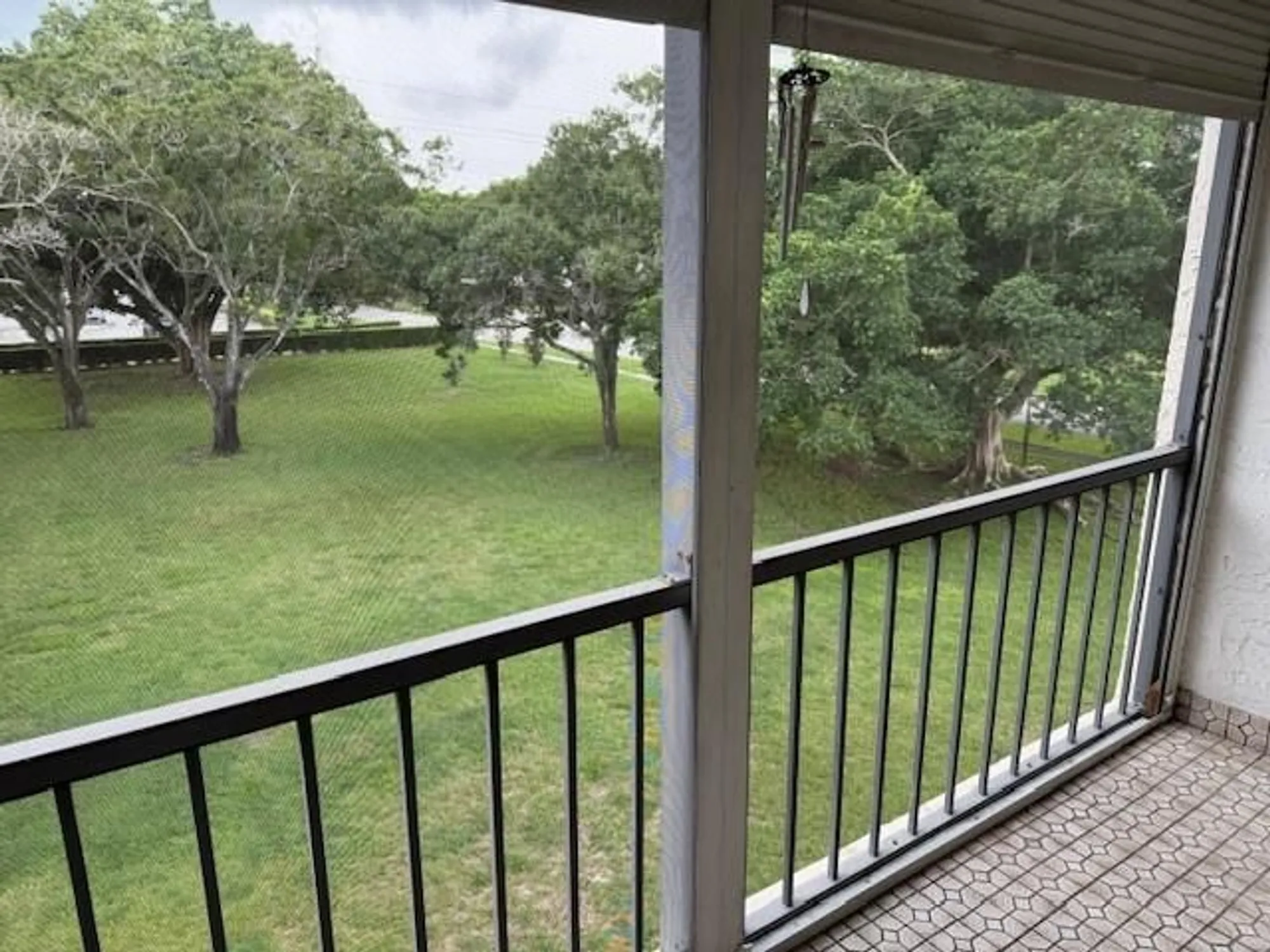 Property Slideshow image 13 of 13 | 8990 s hollybrook blvd apt 302, Pembroke Pines, FL, 33025