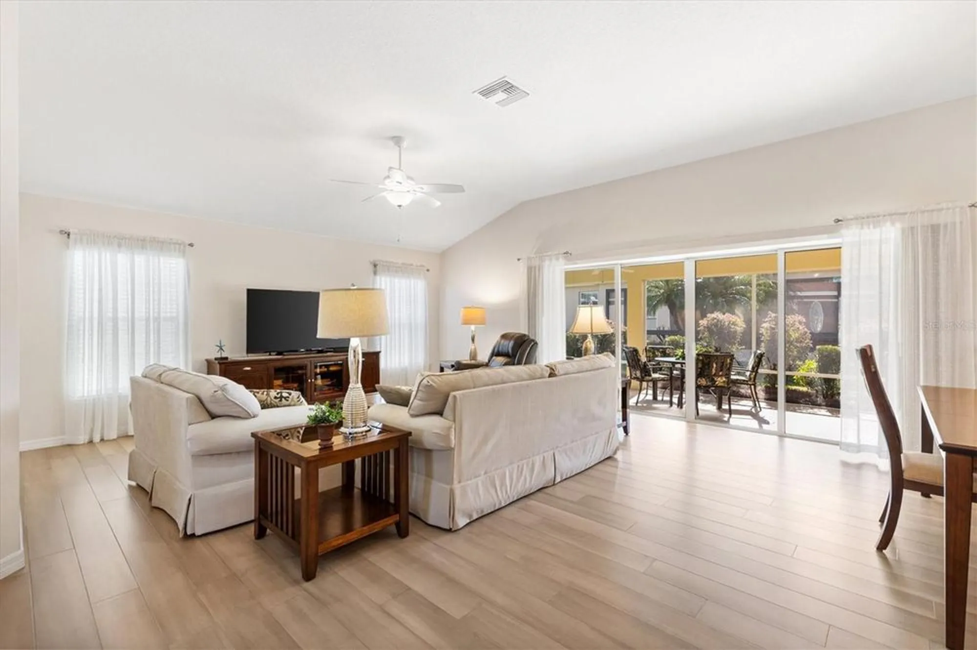 Property Slideshow image 15 of 42 | 3972 neighborly way, The Villages, FL, 32163