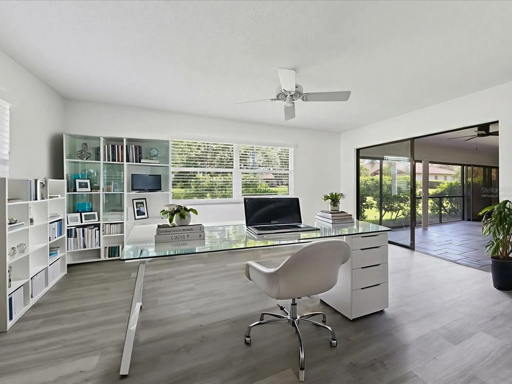 Property Slideshow image 28 of 51 | 7157 fairway bend cir, Sarasota, FL, 34243