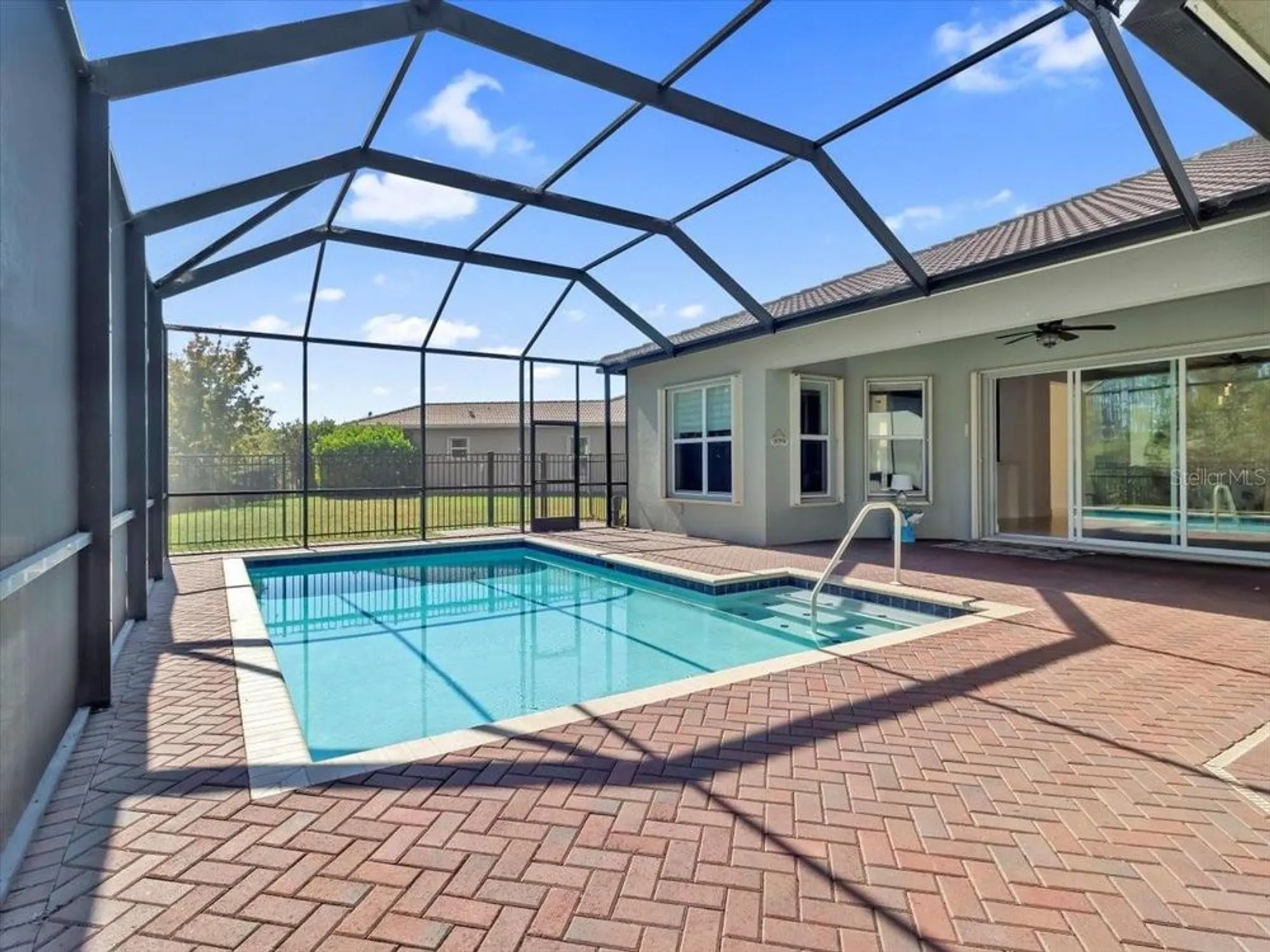 Property Slideshow image 55 of 76 | 16308 garnet glen pl, Wimauma, FL, 33598