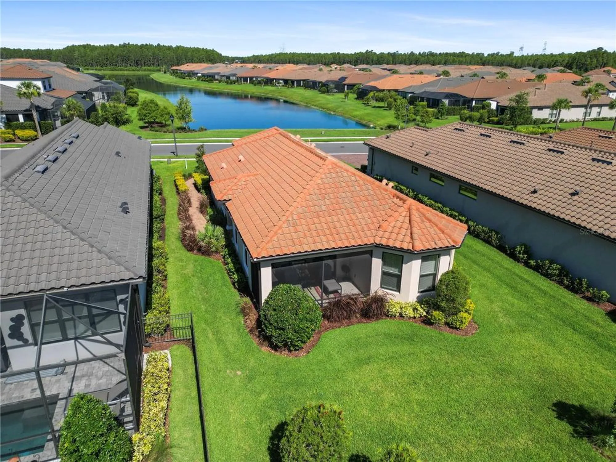 Property Slideshow image 38 of 49 | 3312 francoa dr, Odessa, FL, 33556