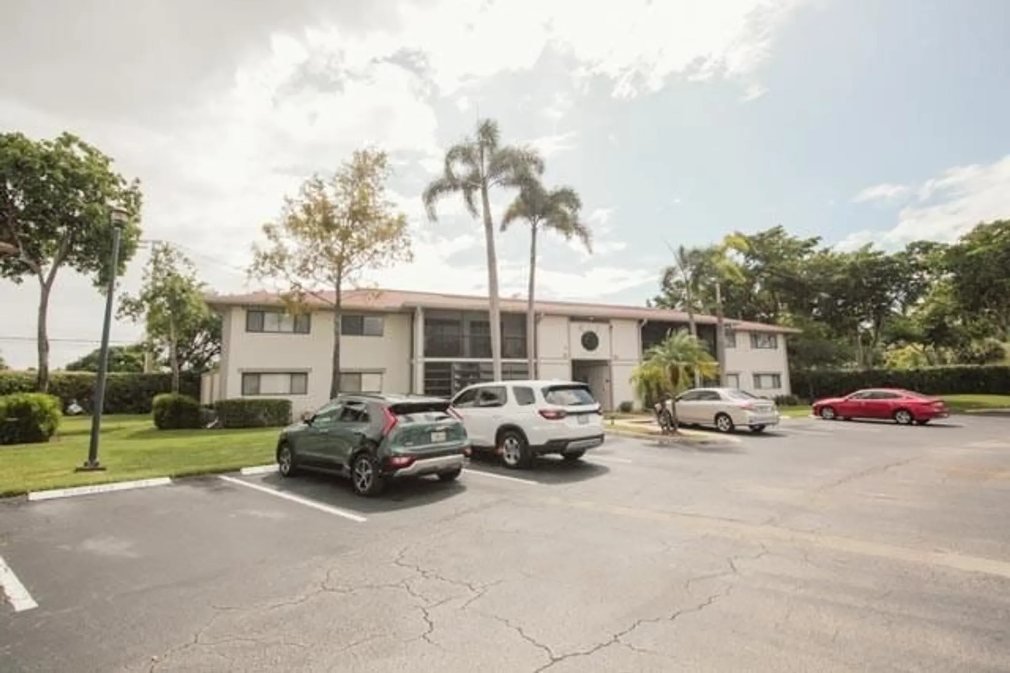 Property Slideshow image 1 of 14 | 10753 w clairmont cir 106, Tamarac, FL, 33321