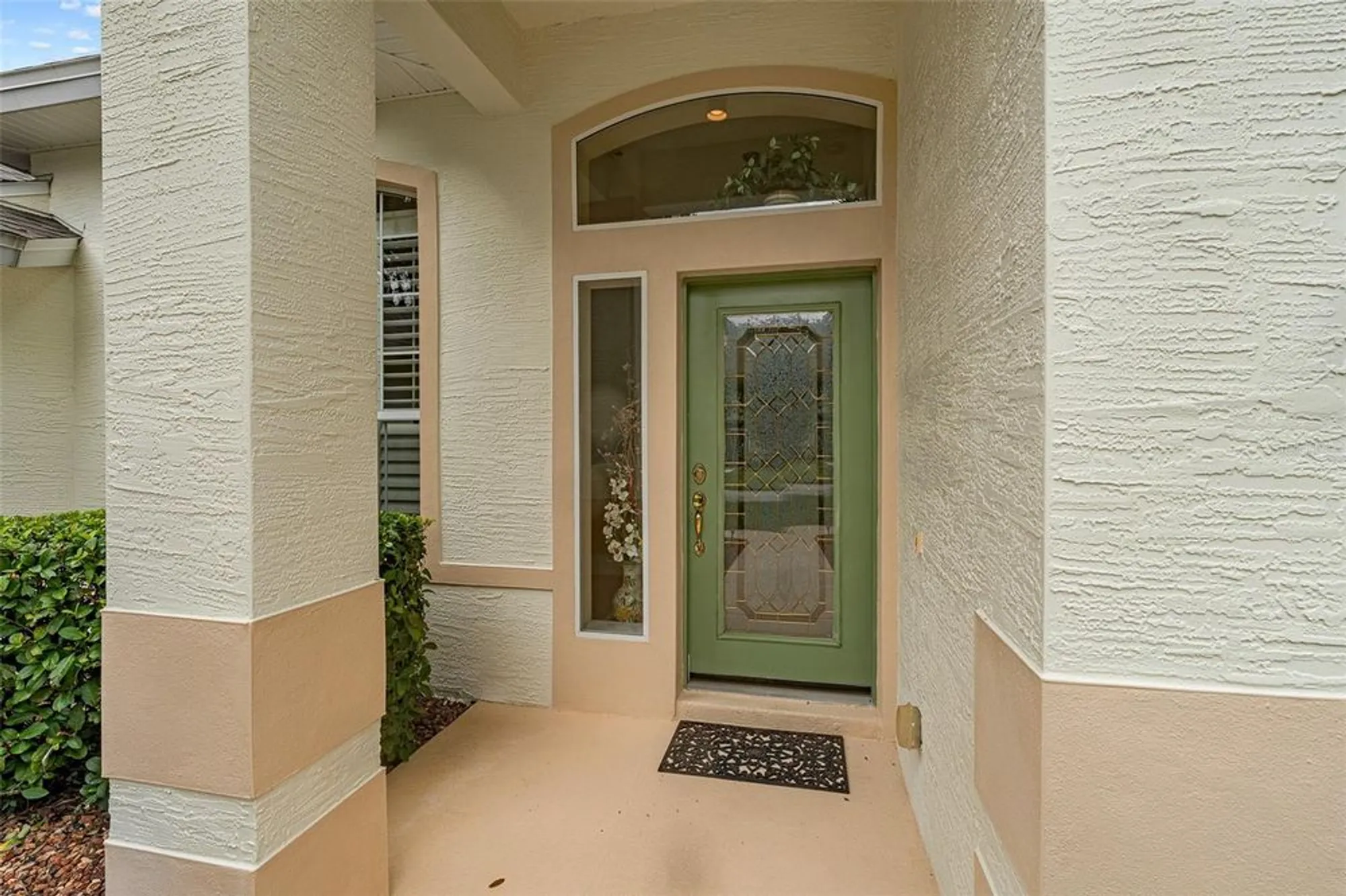 Property Slideshow image 5 of 62 | 1283 royal pointe ln, Ormond Beach, FL, 32174