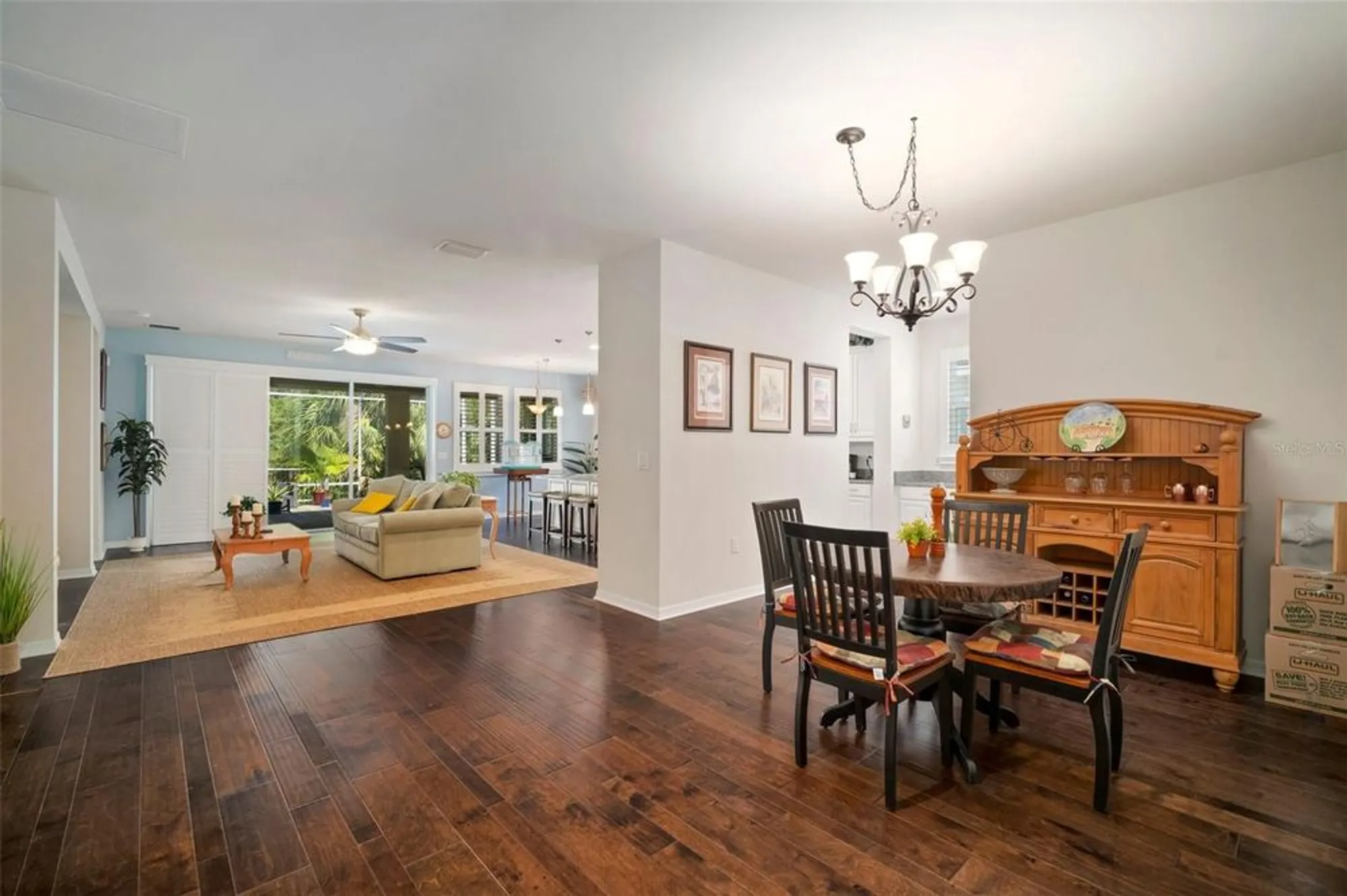 Property Slideshow image 25 of 93 | 5102 coastal scene dr, Apollo Beach, FL, 33572