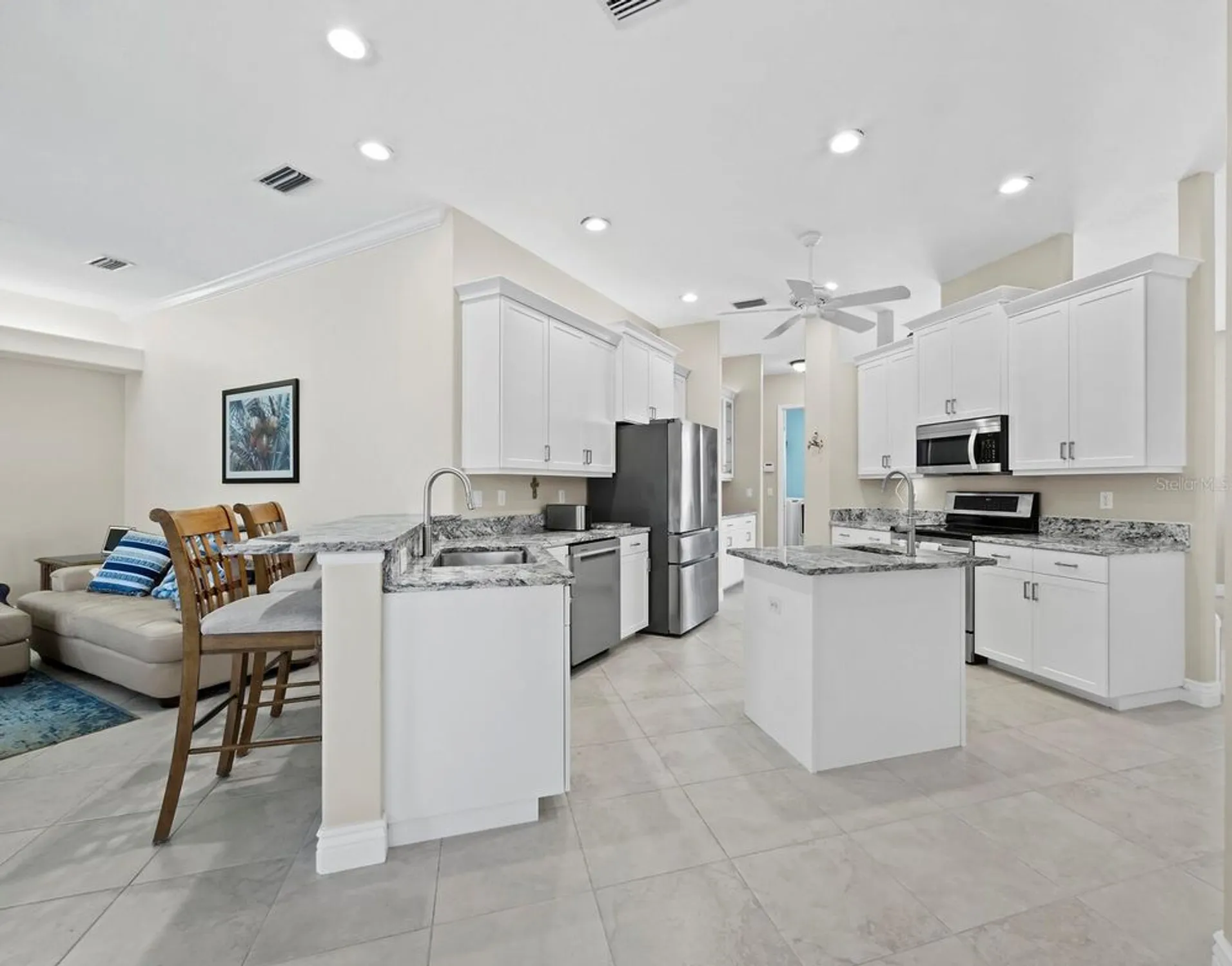 Property Slideshow image 11 of 60 | 6643 butlers crest dr, Bradenton, FL, 34203