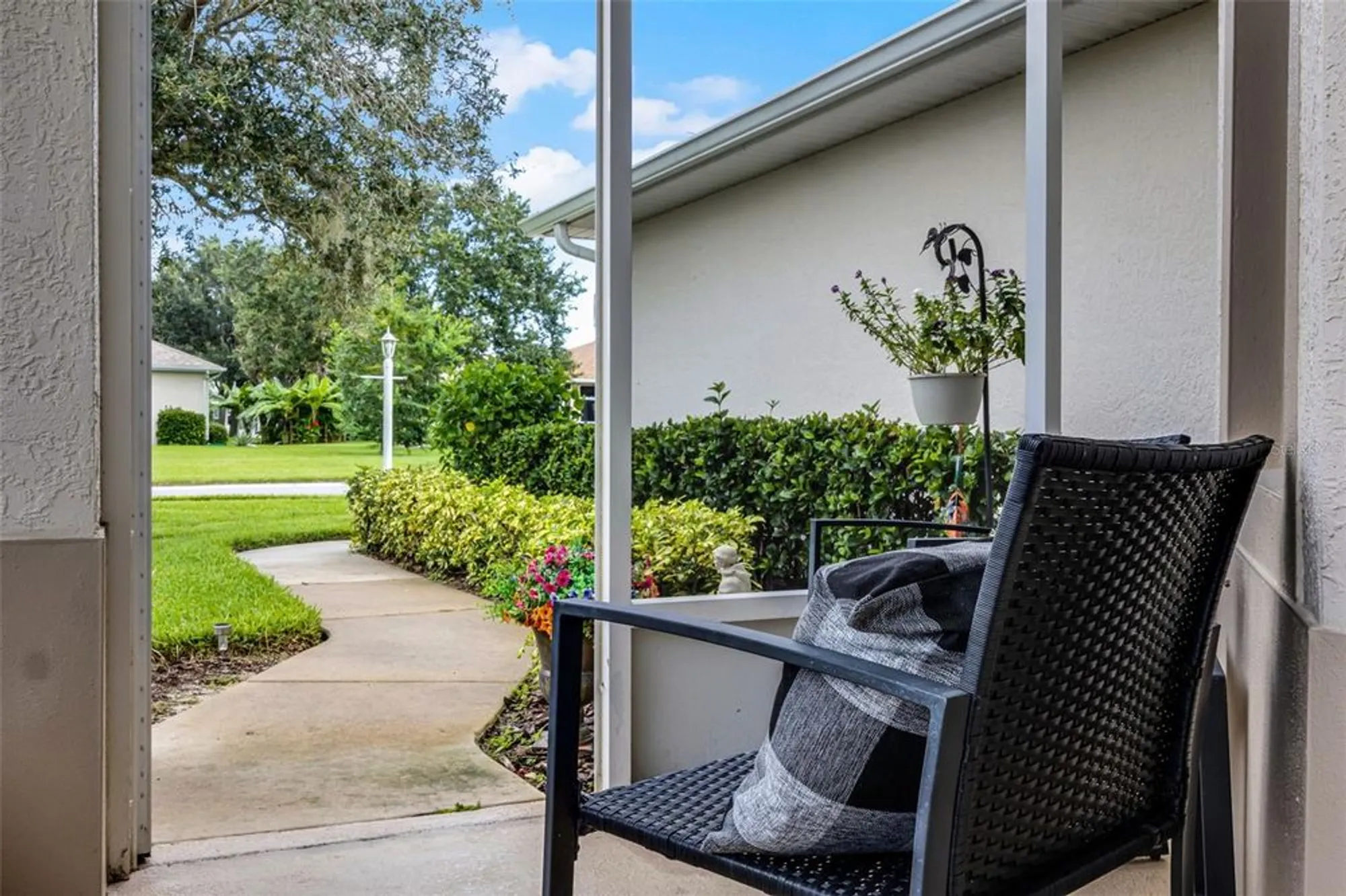 Property Slideshow image 31 of 69 | 27111 nostalgia dr, Leesburg, FL, 34748