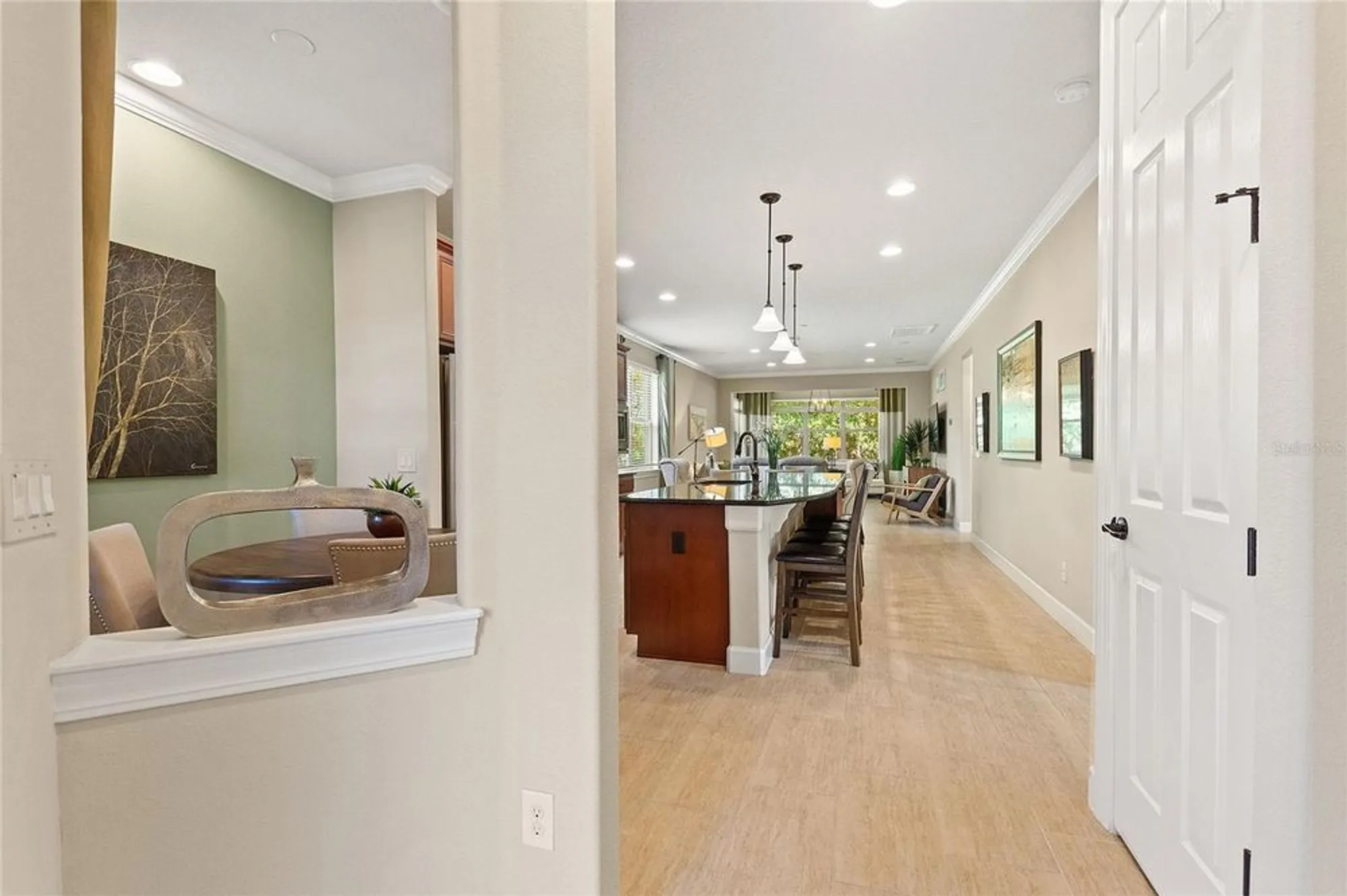 Property Slideshow image 15 of 86 | 513 san sebastian ct, Davenport, FL, 33837