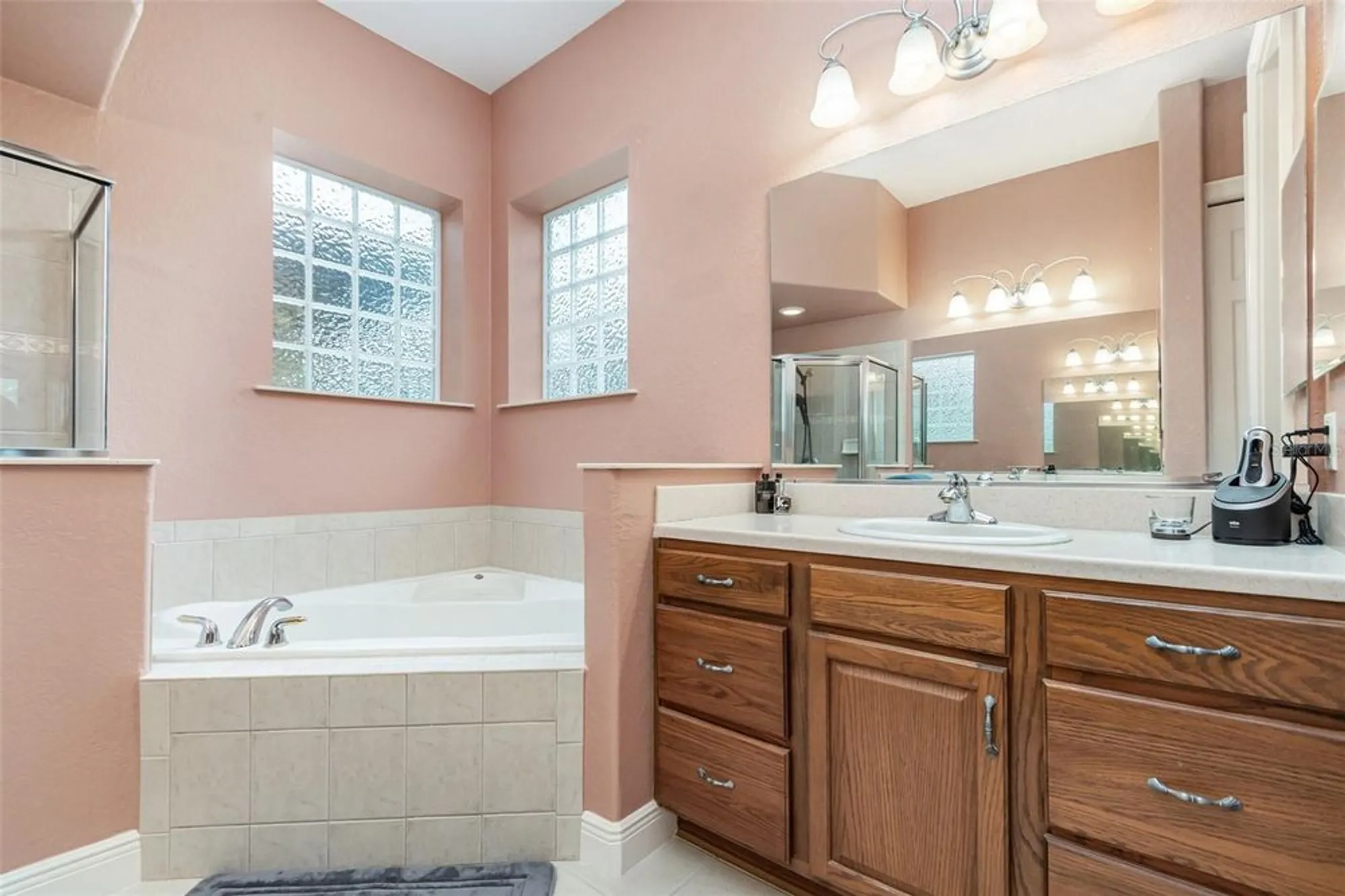 Property Slideshow image 21 of 34 | 38748 lakeview walk, Lady Lake, FL, 32159