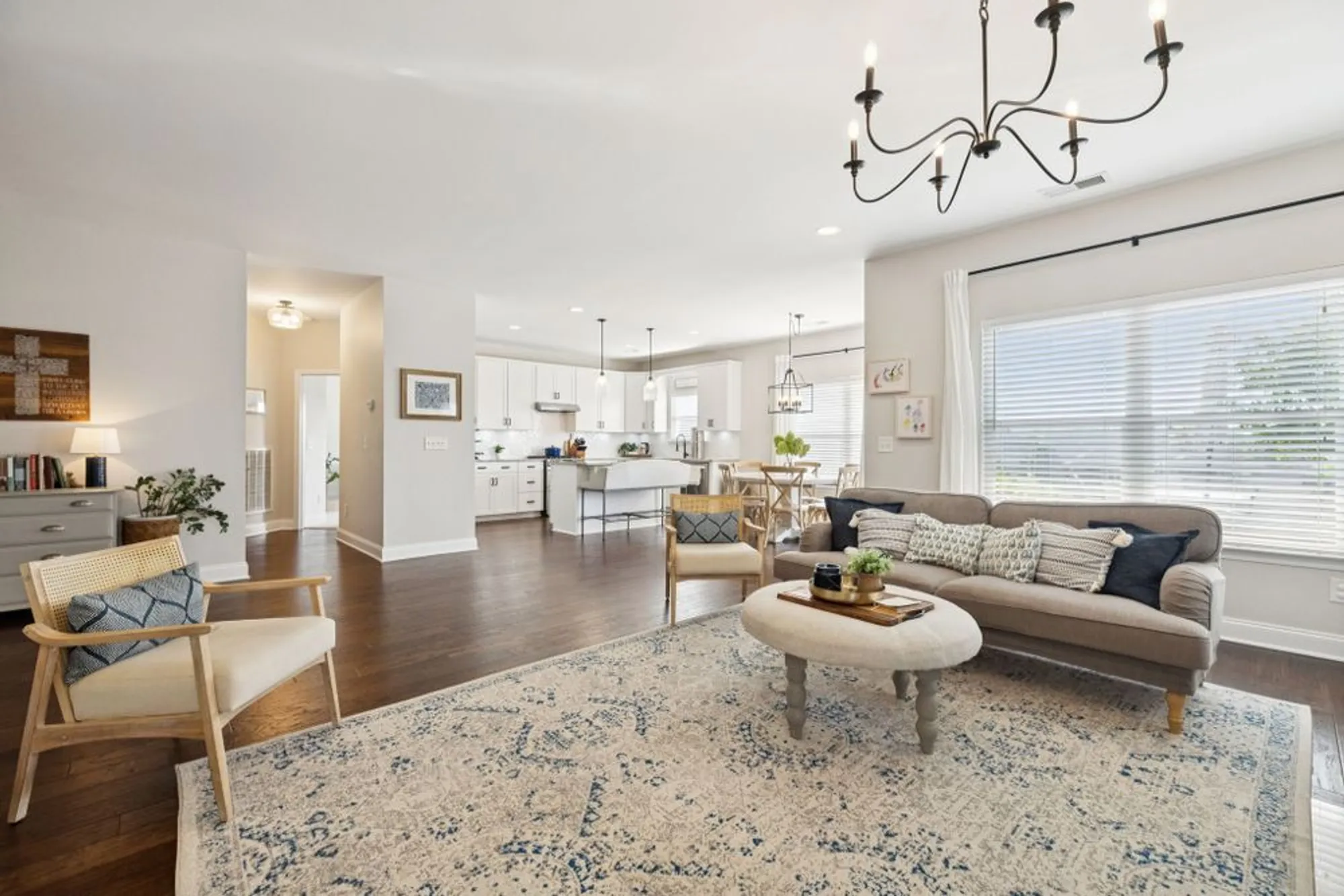 Property Slideshow image 13 of 38 | 1022 waterstone dr, Lebanon, TN, 37090