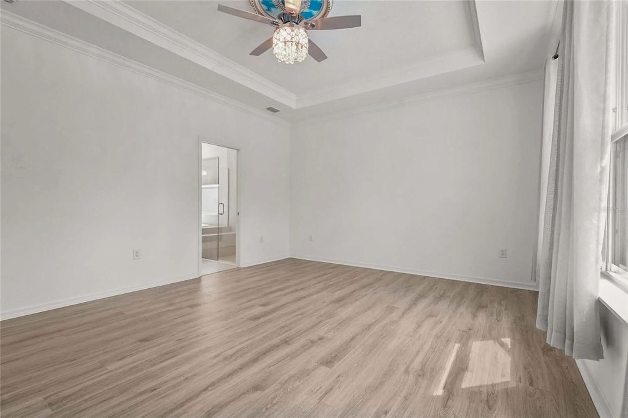 Property Slideshow image 13 of 41 | 10179 milky way cir, Sarasota, FL, 34241