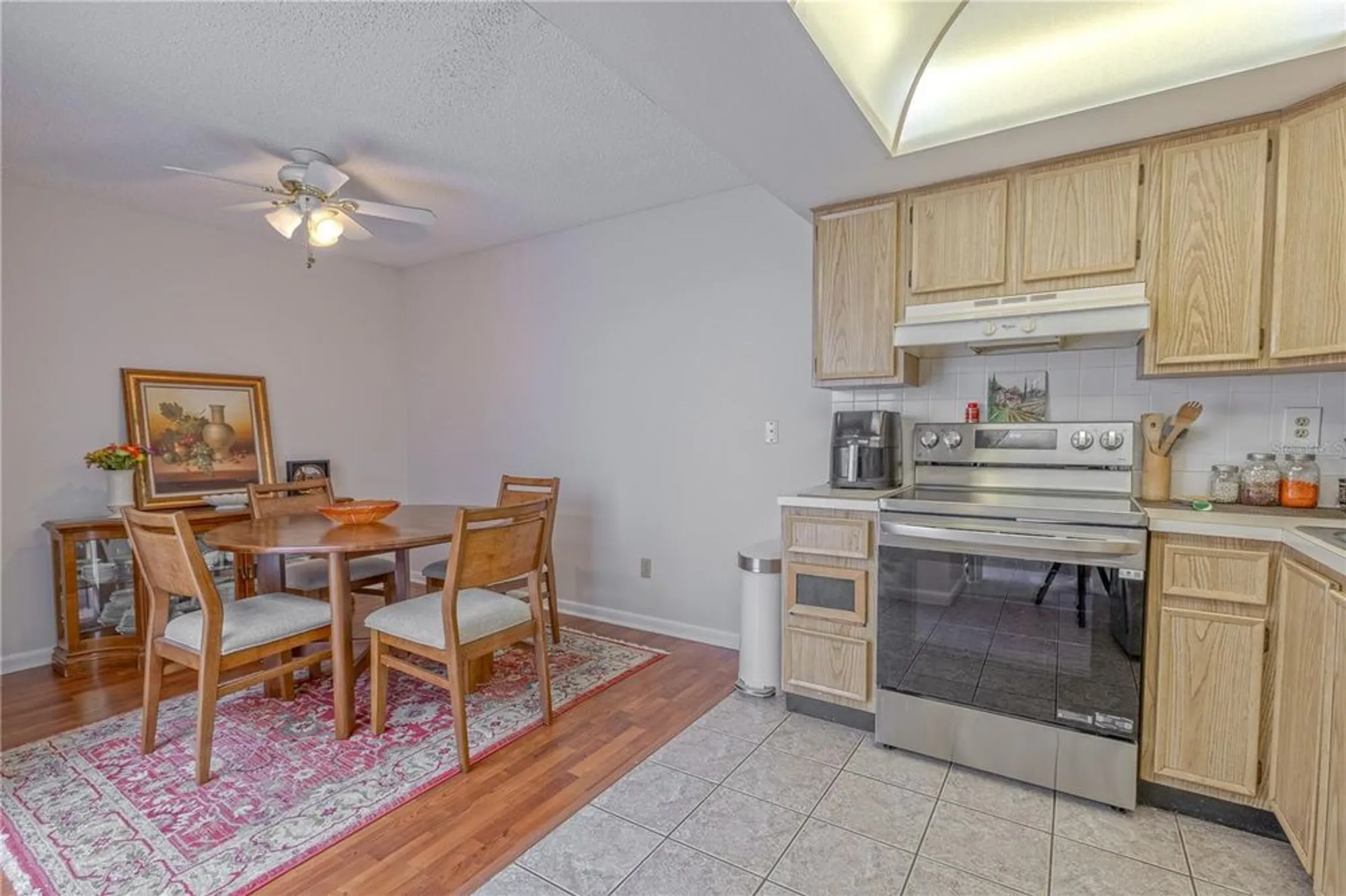 Property Slideshow image 10 of 28 | 1131 orange tree cir c, Palm Harbor, FL, 34684