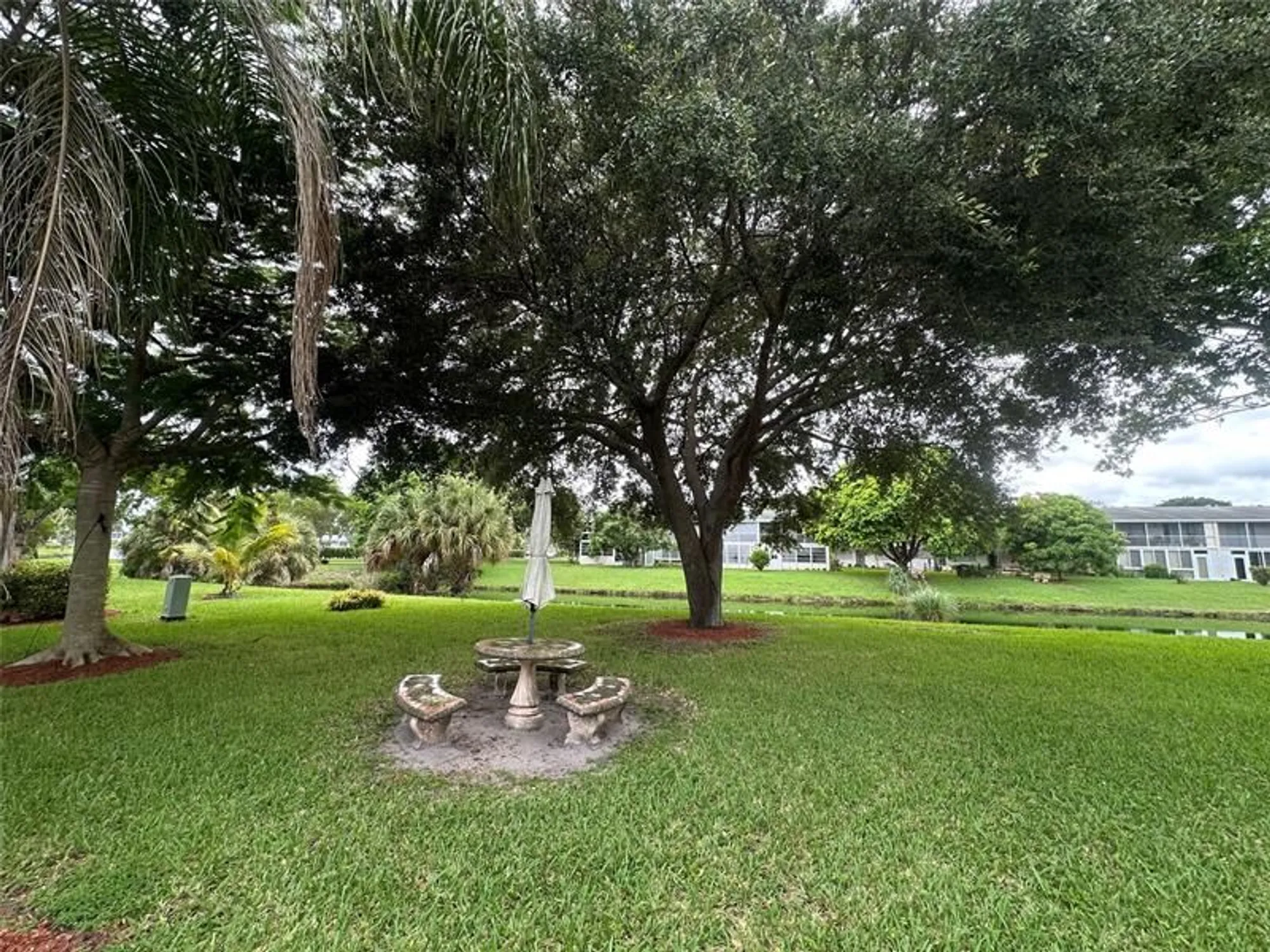 Property Slideshow image 28 of 66 | 23 lyndhurst a # 23, Deerfield Beach, FL, 33442