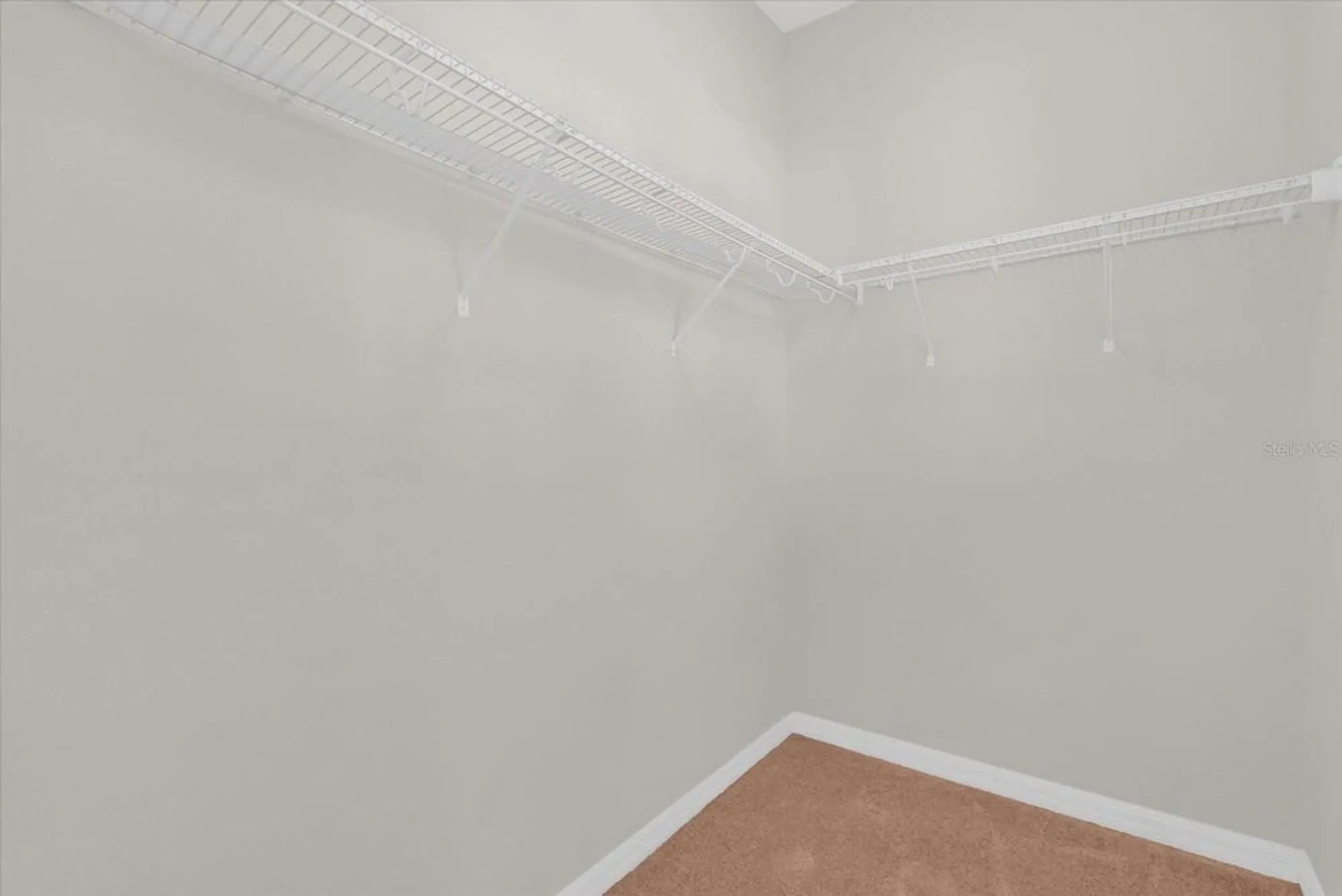Property Slideshow image 11 of 50 | 11932 lorenza ln, Orlando, FL, 32827