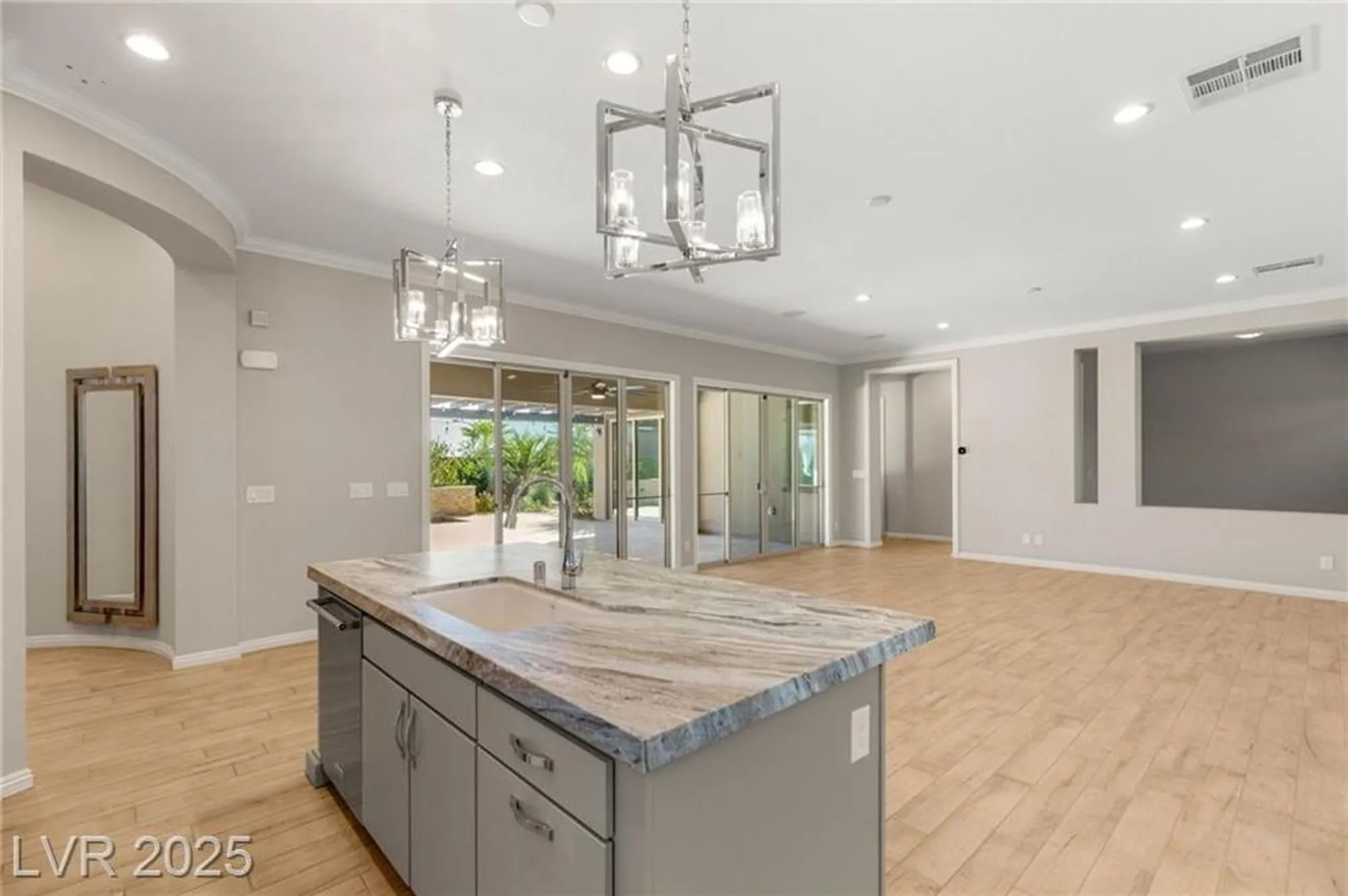 Property Slideshow image 10 of 58 | 9985 regency canyon way, Las Vegas, NV, 89148