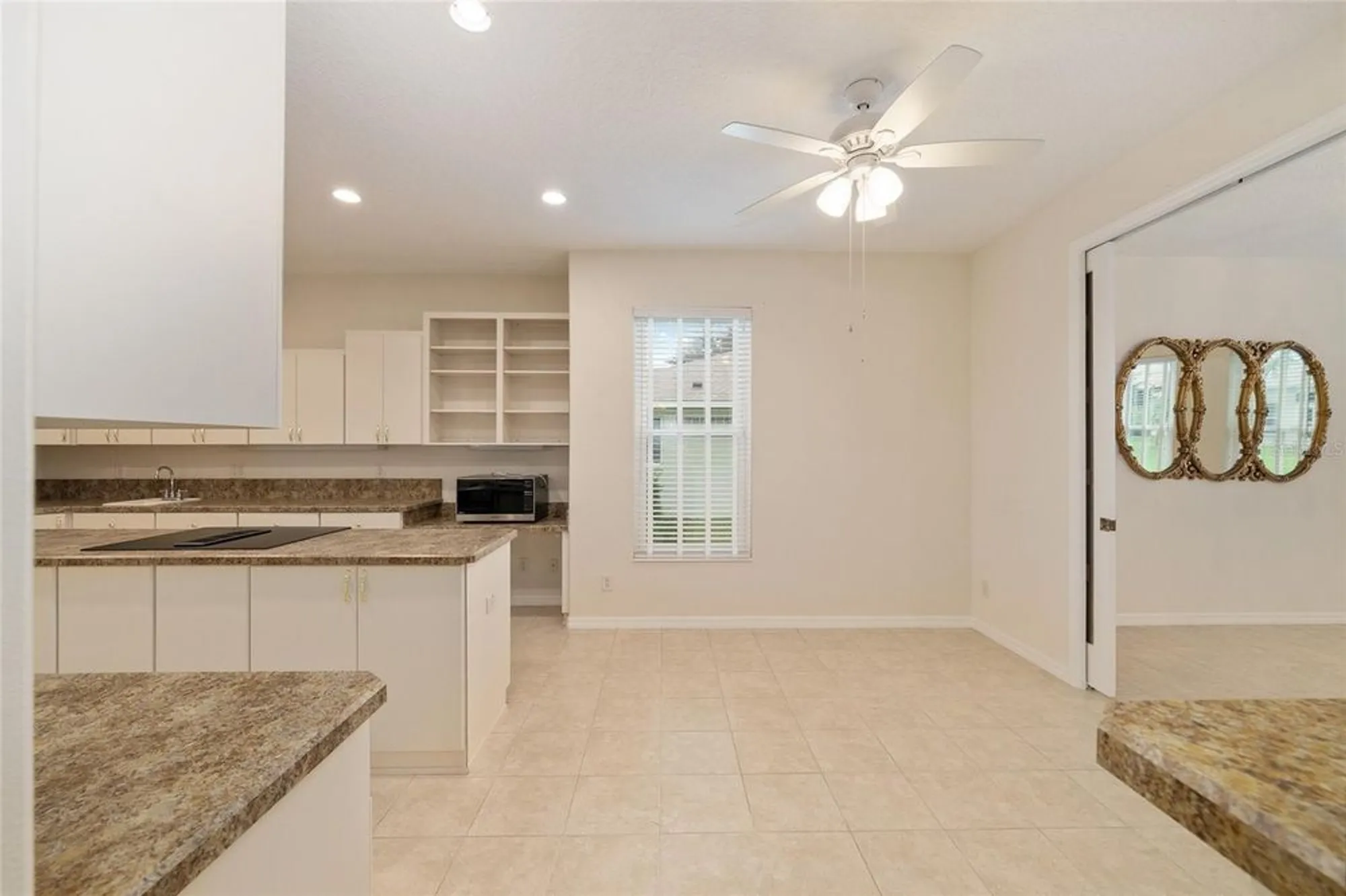 Property Slideshow image 18 of 63 | 5318 fantasy way, Leesburg, FL, 34748
