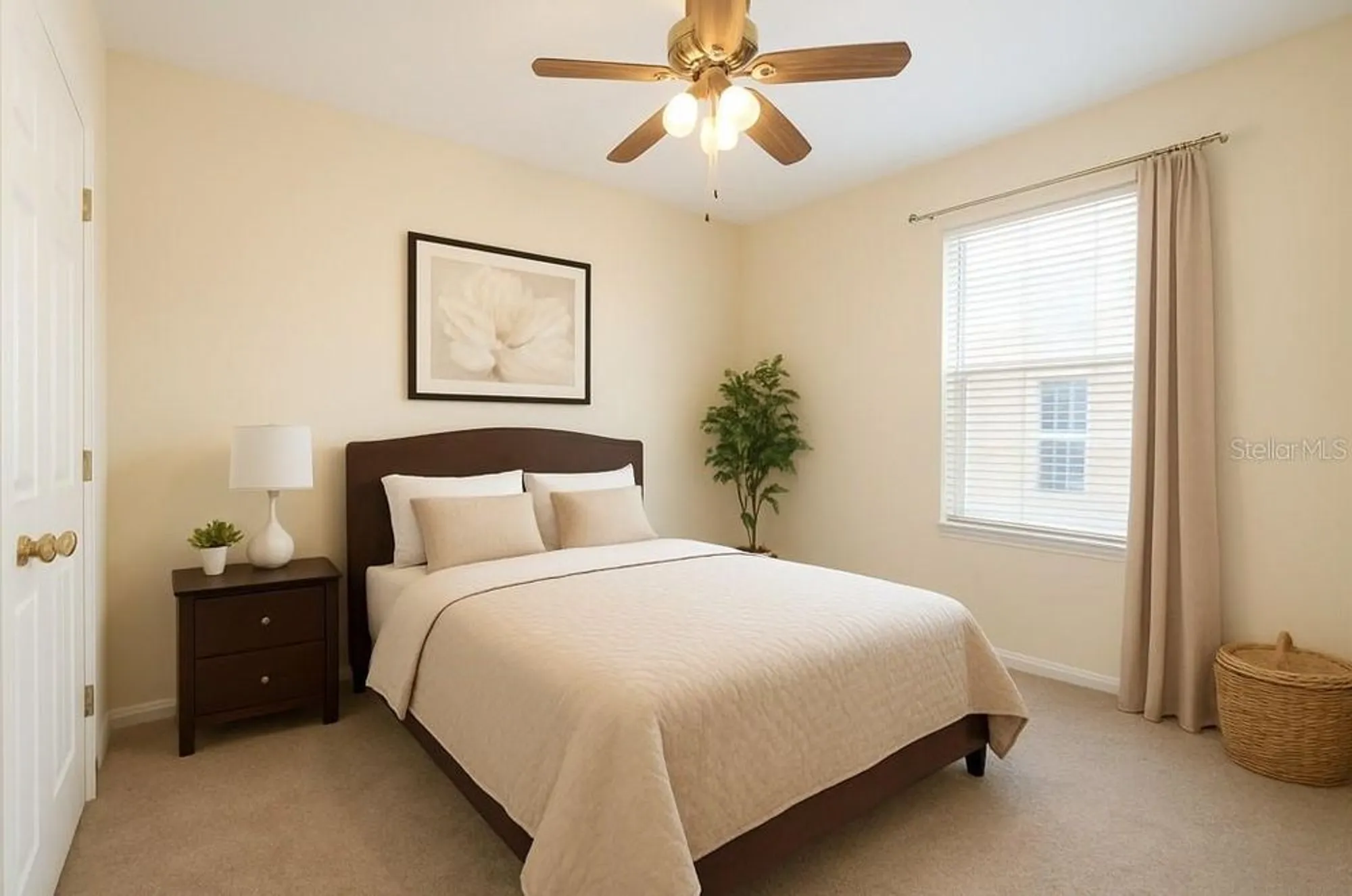 Property Slideshow image 13 of 24 | 100 wethersfield ct, Deland, FL, 32724
