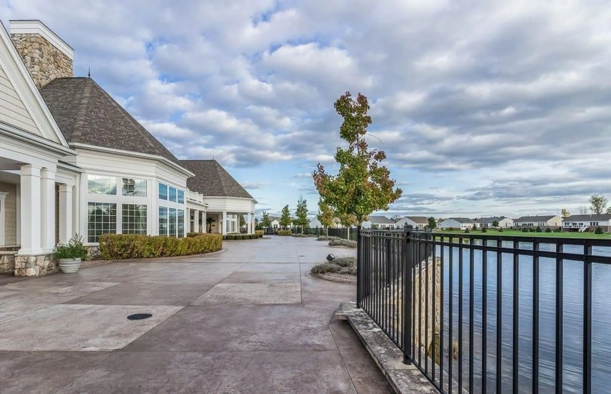 Property Slideshow image 43 of 60 | 9411 saint andrews dr, Grand Blanc, MI, 48439