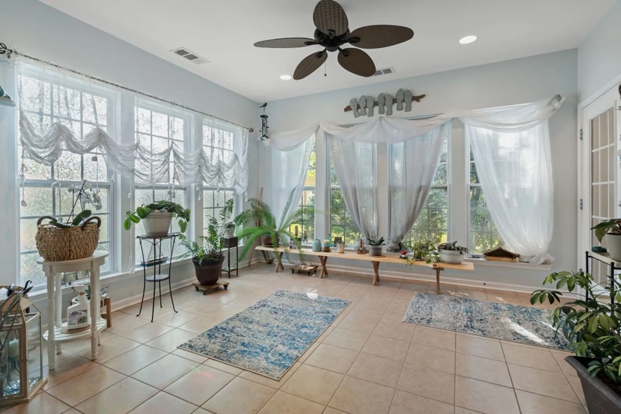 Property Slideshow image 15 of 41 | 1209 cannon ln, Mount Juliet, TN, 37122