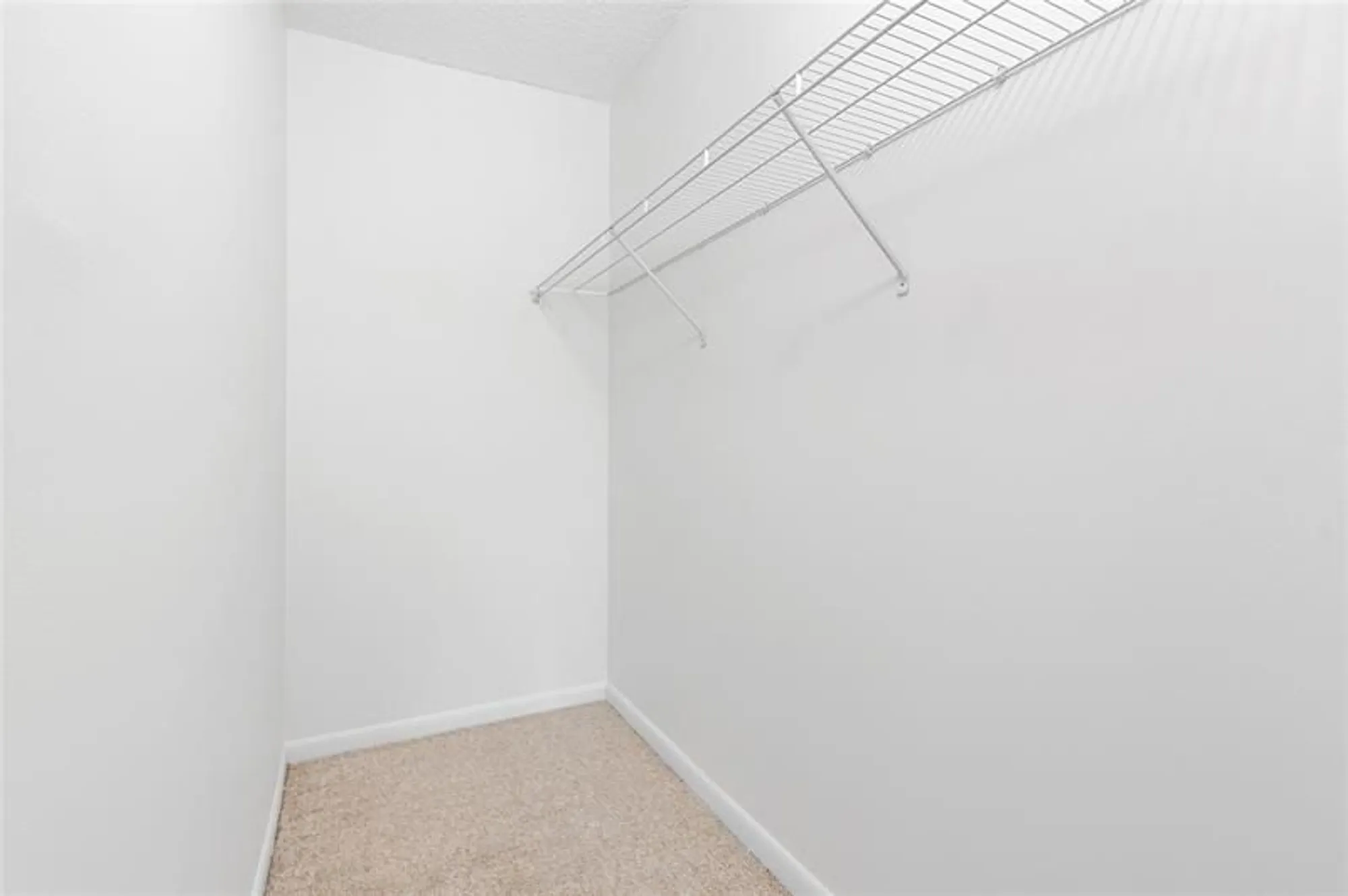 Property Slideshow image 17 of 26 | 410 fanshaw j # 410, Boca Raton, FL, 33434