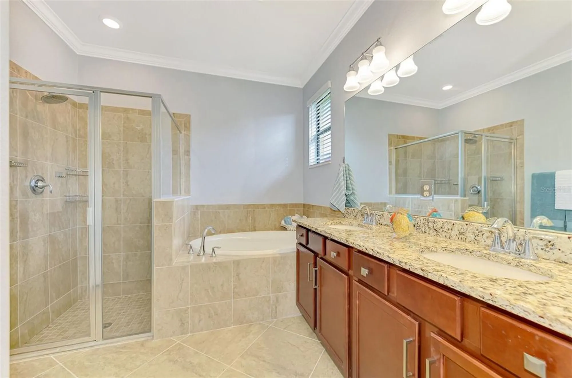 Property Slideshow image 38 of 87 | 10196 crooked creek dr, Venice, FL, 34293