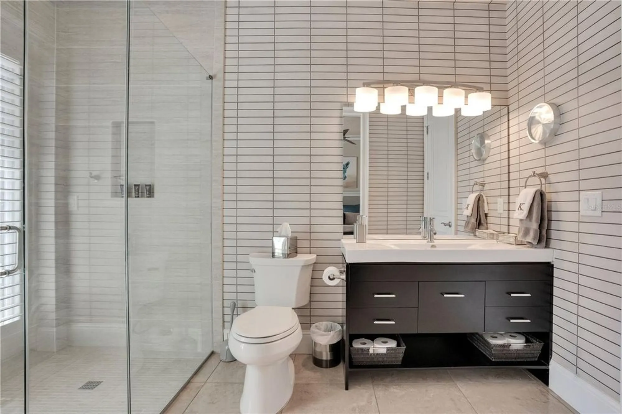 Property Slideshow image 38 of 71 | 1117 oxbridge ln, Ormond Beach, FL, 32174