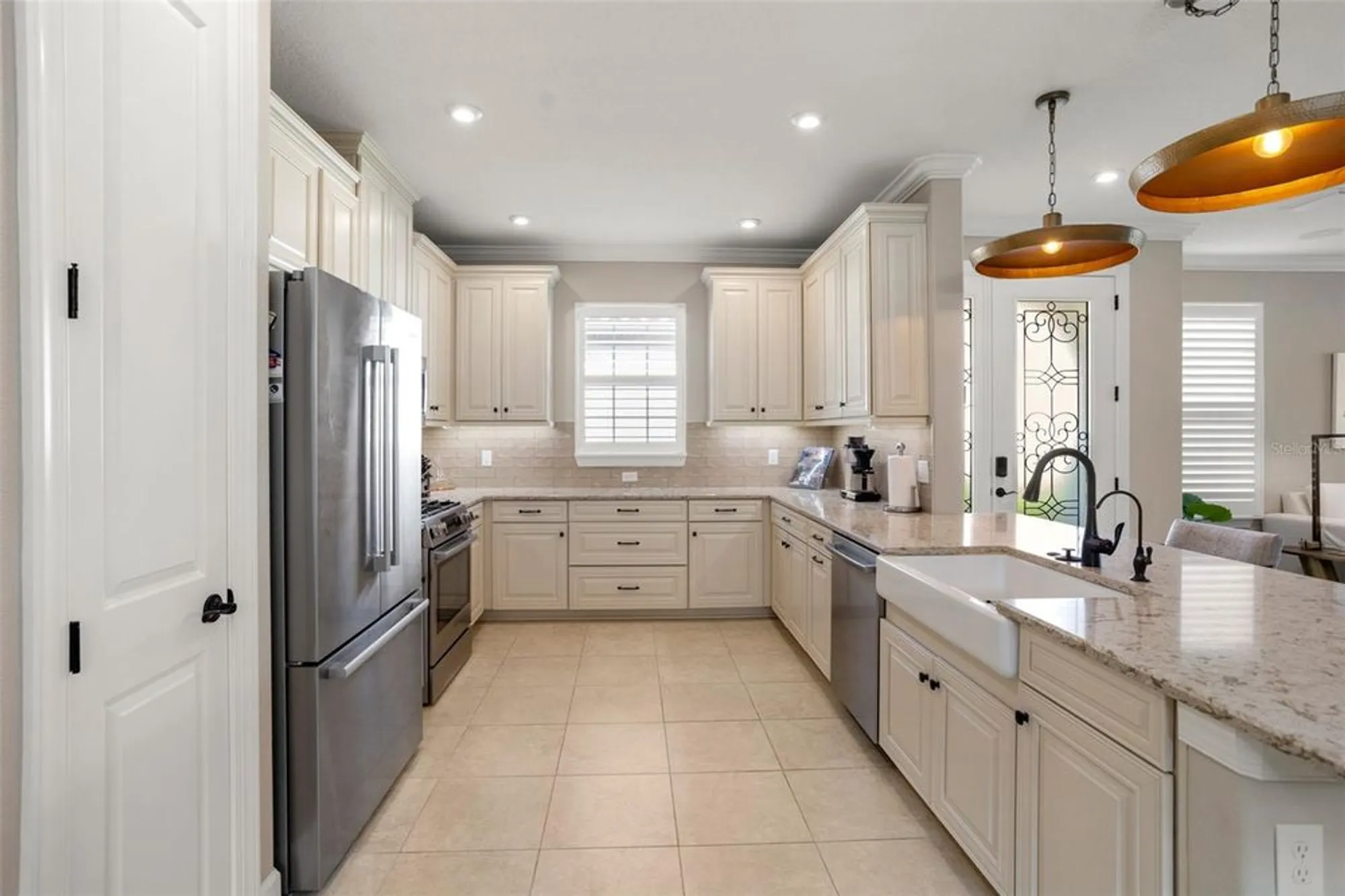 Property Slideshow image 9 of 53 | 12416 parigi way, Sarasota, FL, 34238