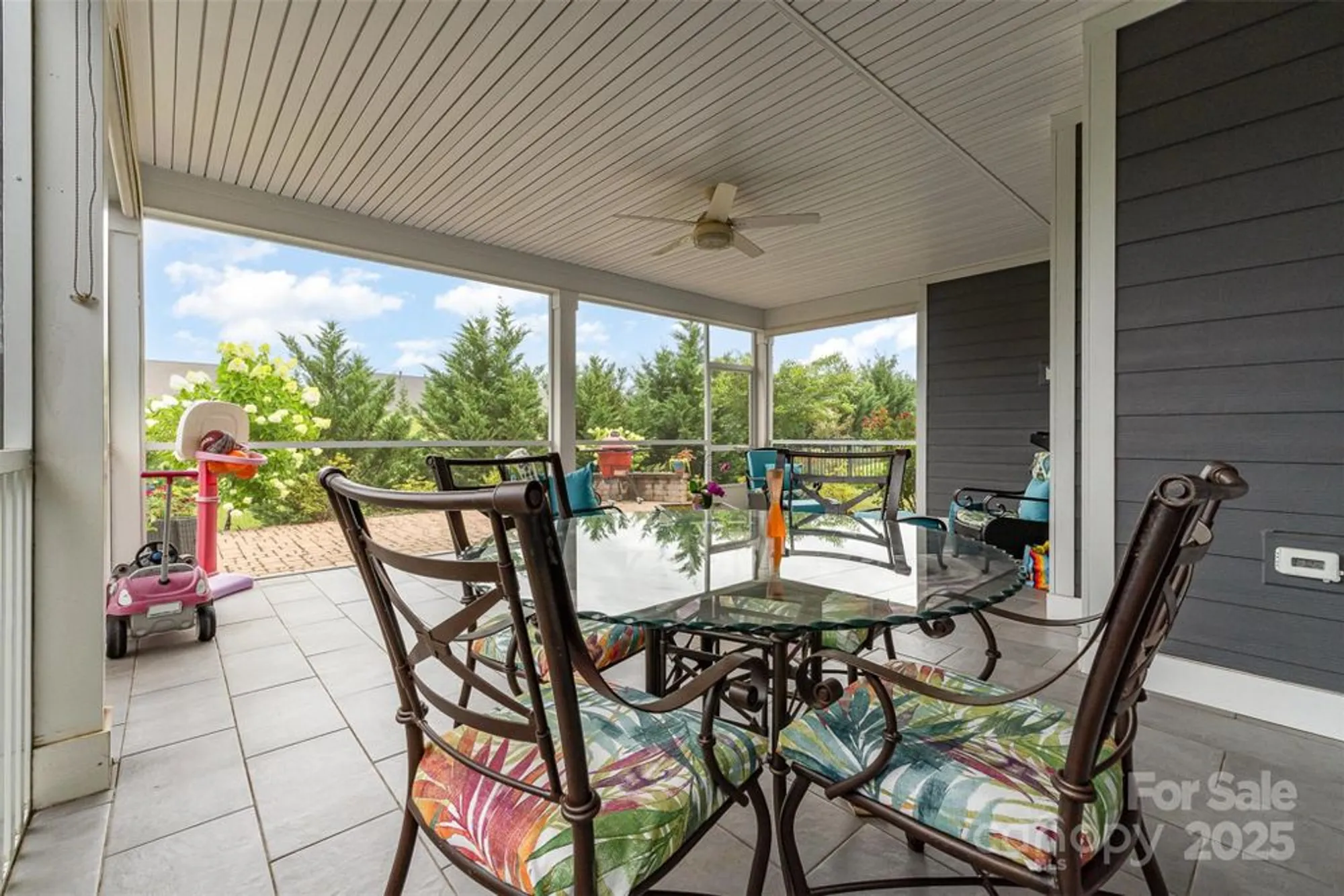 Property Slideshow image 3 of 34 | 7025 overjoyed crossing, Charlotte, NC, 28215