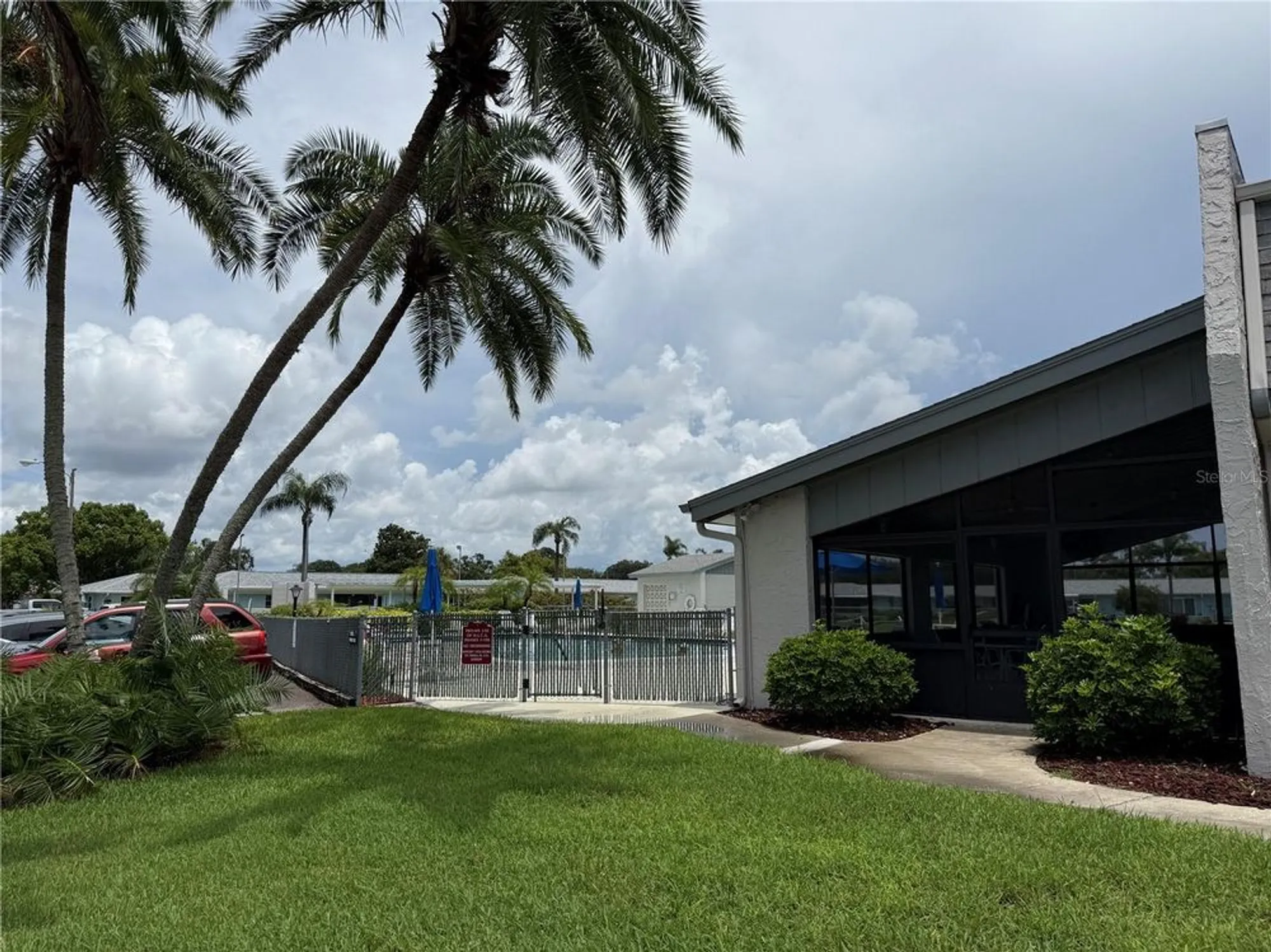 Property Slideshow image 46 of 51 | 2722 sherbrooke ln d, Palm Harbor, FL, 34684