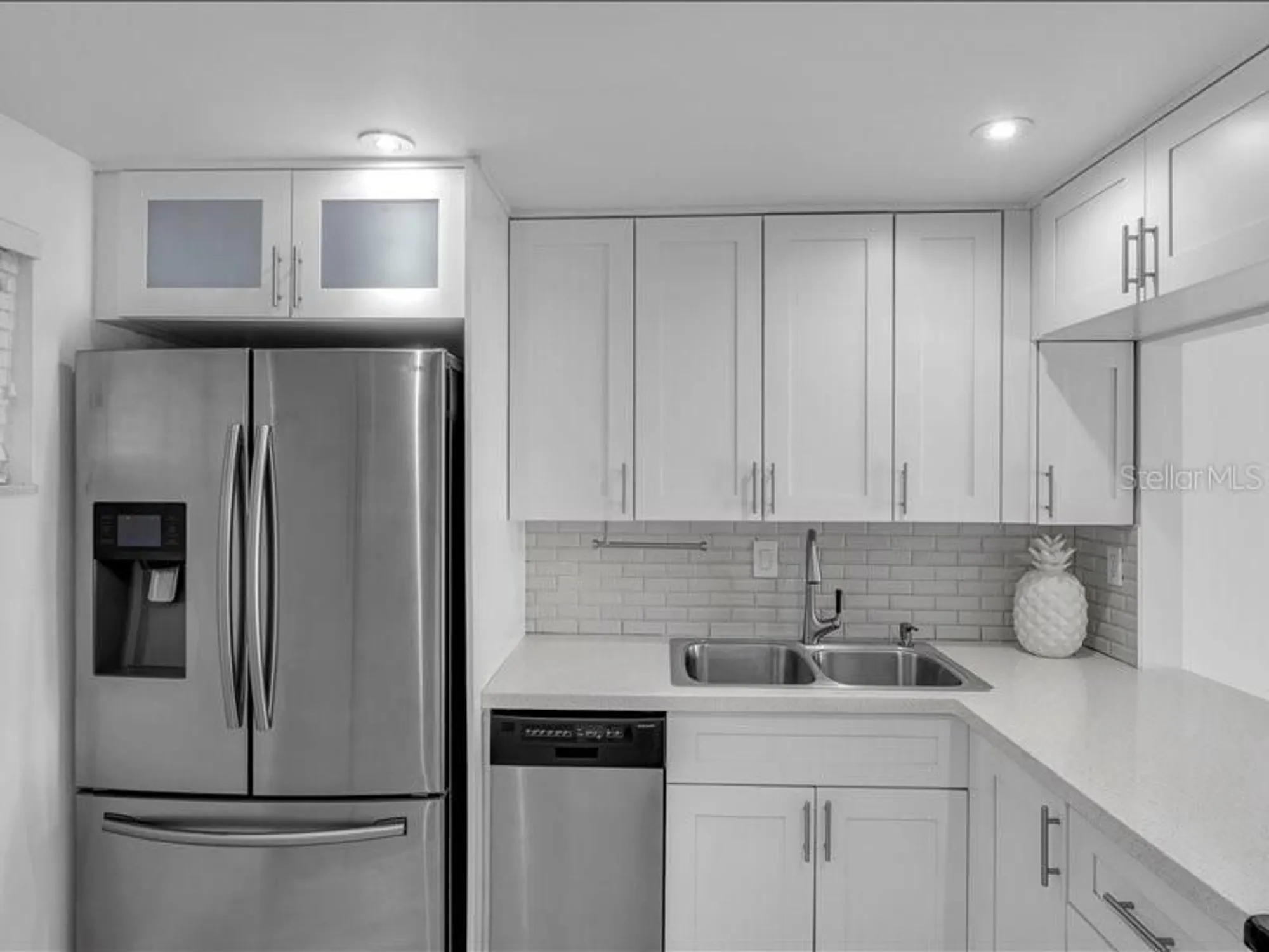 Property Slideshow image 6 of 50 | 2724 garden dr n apt 204, Lake Worth, FL, 33461