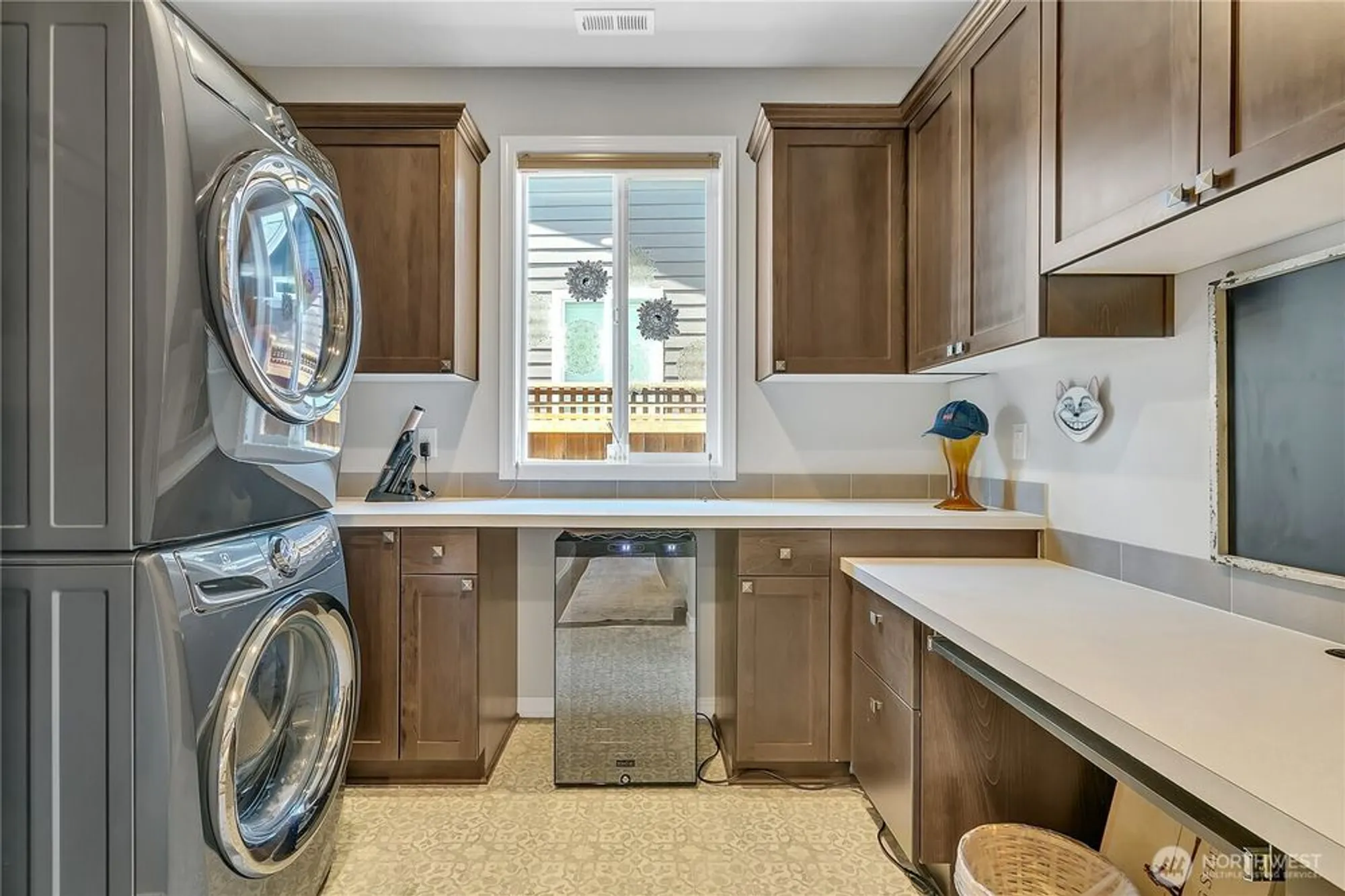 Property Slideshow image 19 of 32 | 18220 147th st, Bonney Lake, WA, 98391