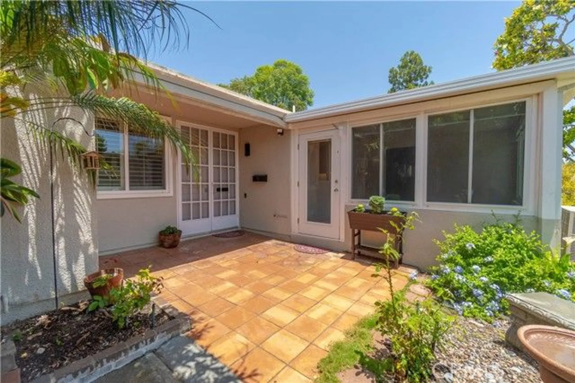 Property Slideshow image 1 of 25 | 394 avenida castilla f, Laguna Woods, CA, 92637