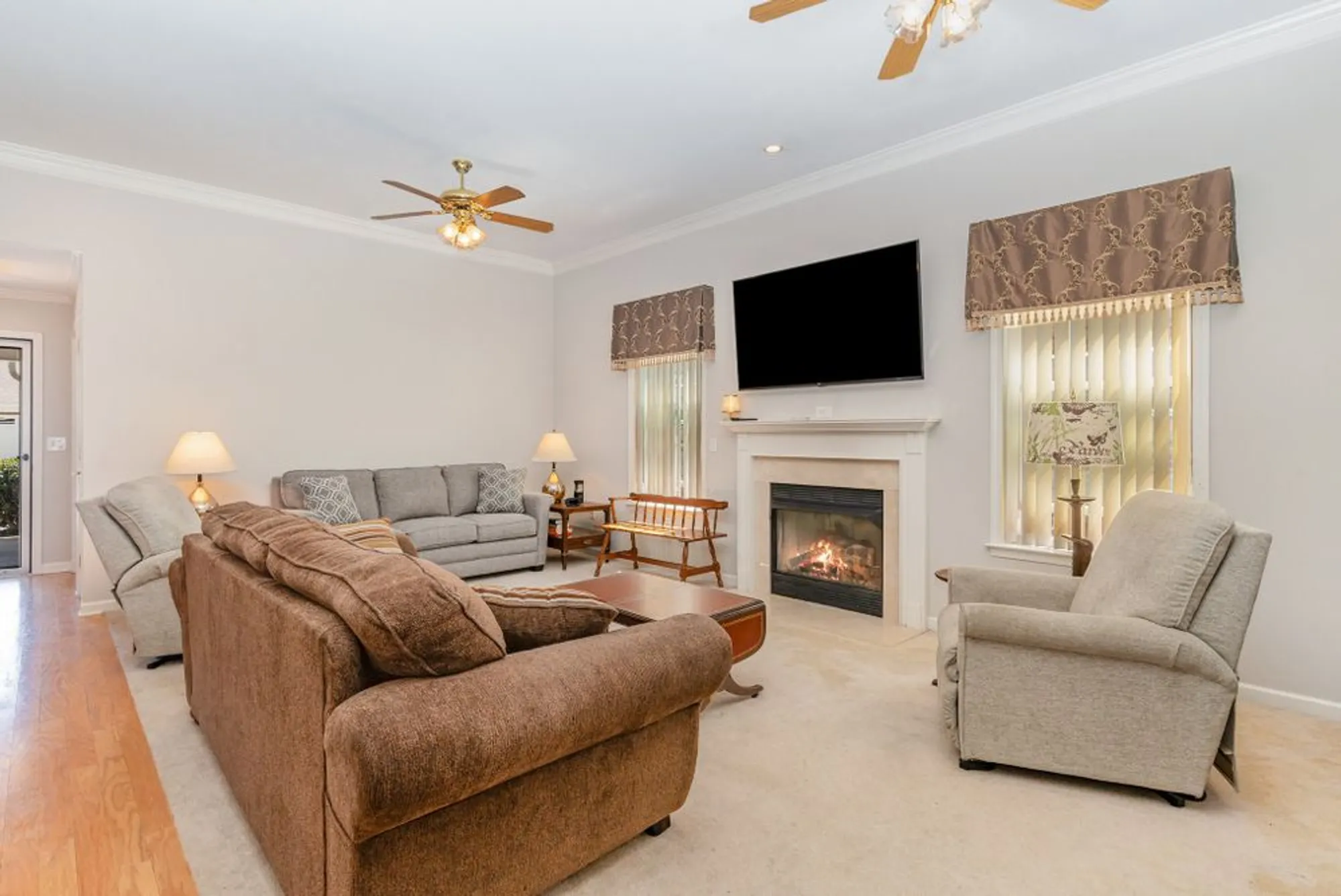 Property Slideshow image 3 of 15 | 646 forest glen cir, Murfreesboro, TN, 37128