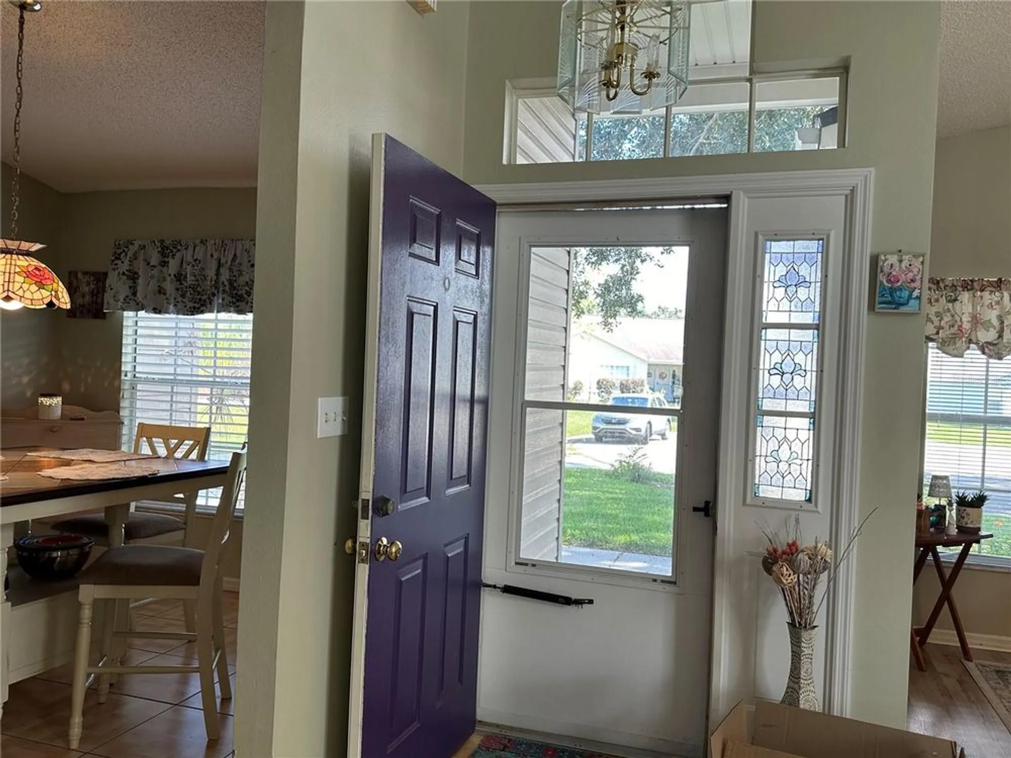 Property Slideshow image 4 of 31 | 25313 jasmine ct, Leesburg, FL, 34748