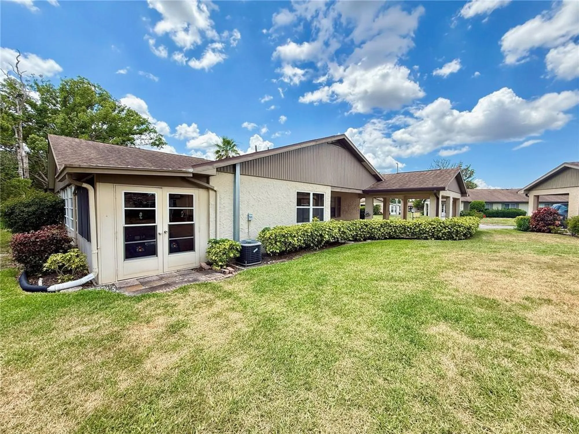 Property Slideshow image 35 of 40 | 503 finsbury cir a, Sun City Center, FL, 33573