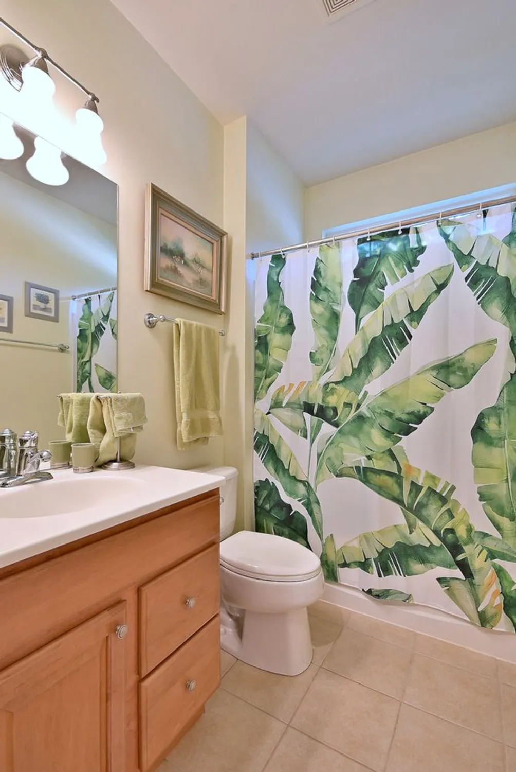 Property Slideshow image 10 of 36 | 2832 beacon point cir, Elgin, IL, 60124