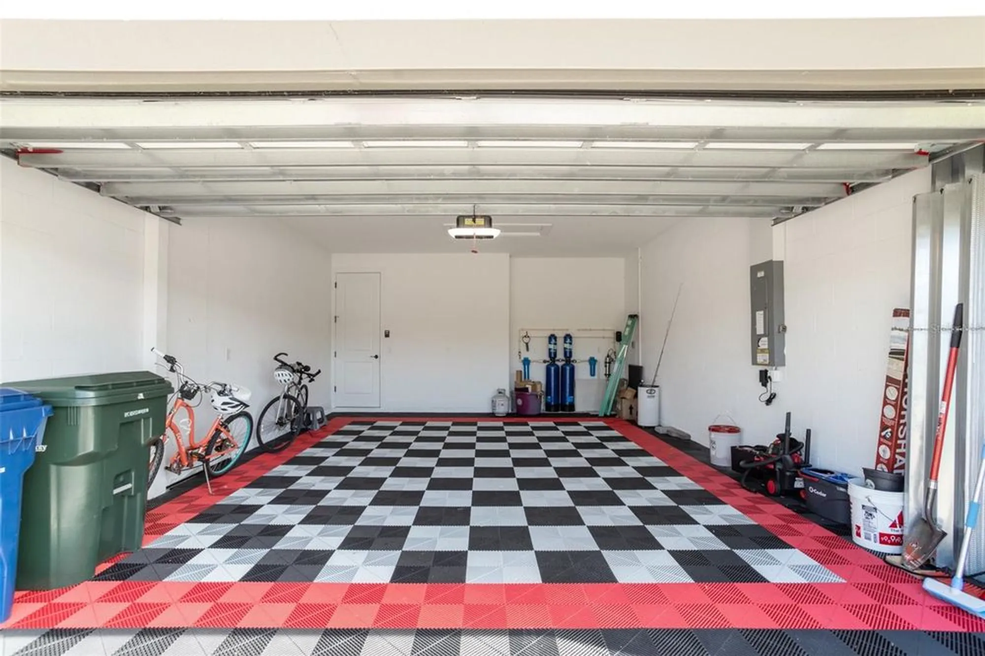 Property Slideshow image 38 of 53 | 12416 parigi way, Sarasota, FL, 34238