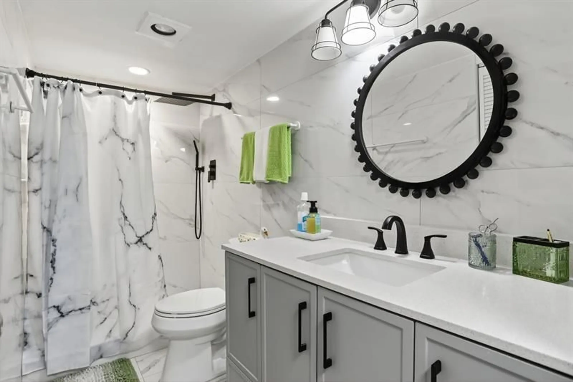 Property Slideshow image 28 of 50 | 2403 antigua cir b2, Coconut Creek, FL, 33066