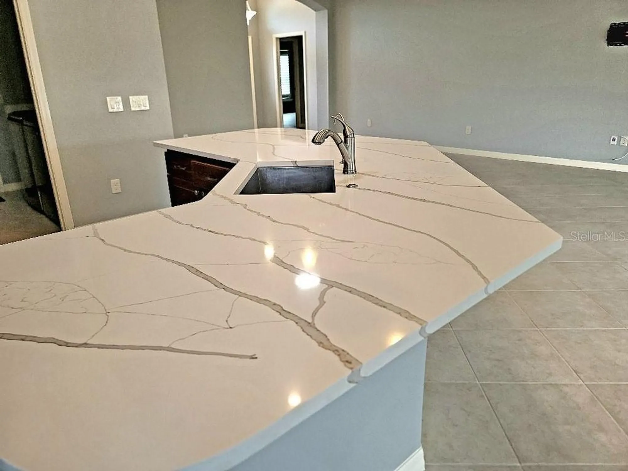 Property Slideshow image 6 of 15 | 1371 owl dr, The Villages, FL, 32163