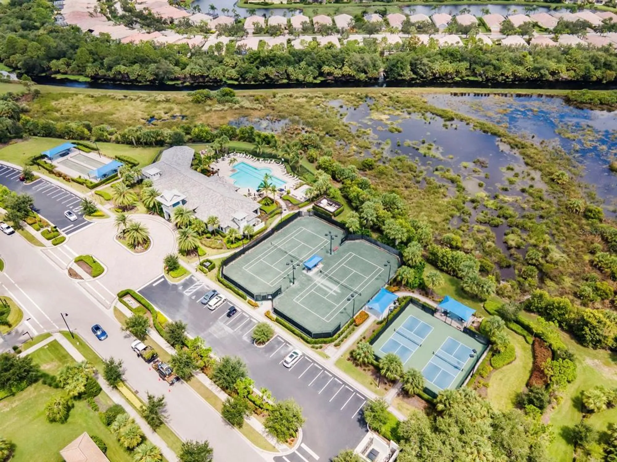 Property Slideshow image 43 of 61 | 5610 rain lily ct, Sarasota, FL, 34238