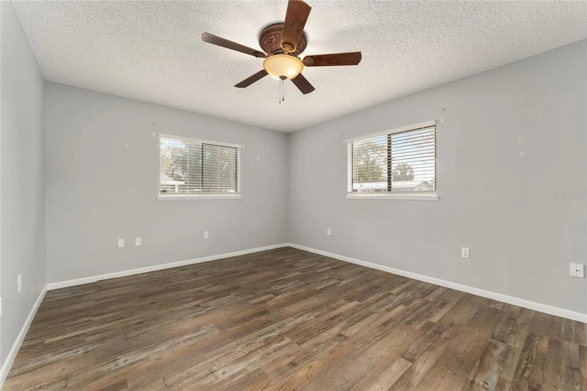 Property Slideshow image 15 of 39 | 9981 sw 103rd pl, Ocala, FL, 34481