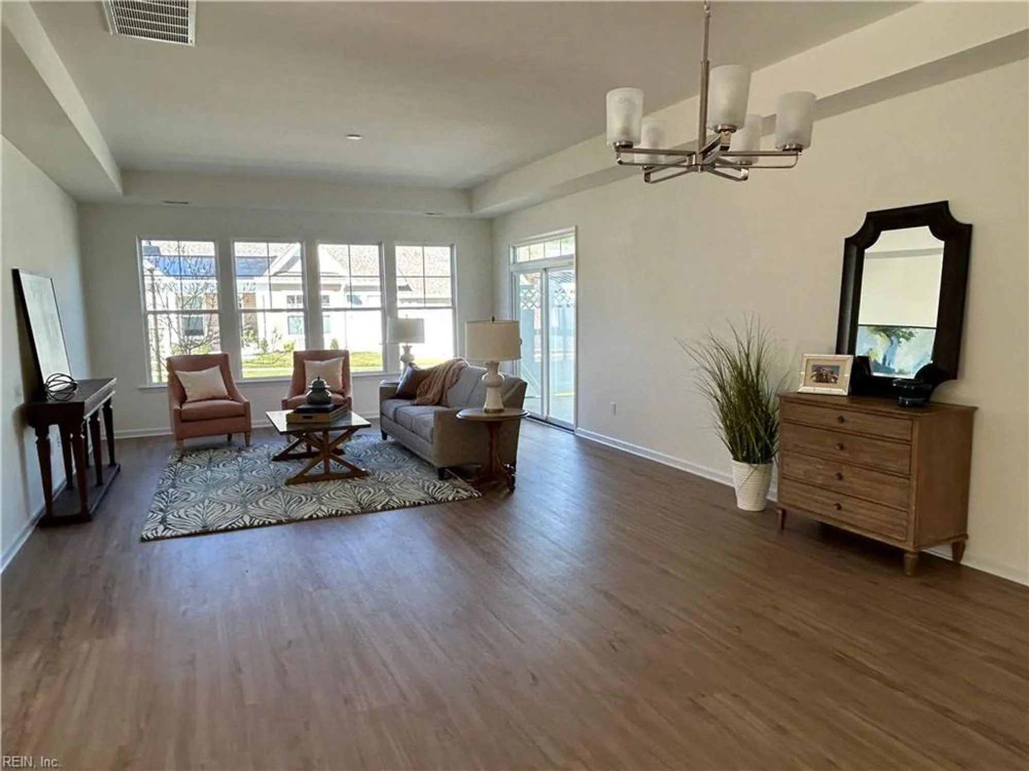 Property Slideshow image 13 of 41 | 222 richmond ave # 20-1, Smithfield, VA, 23430