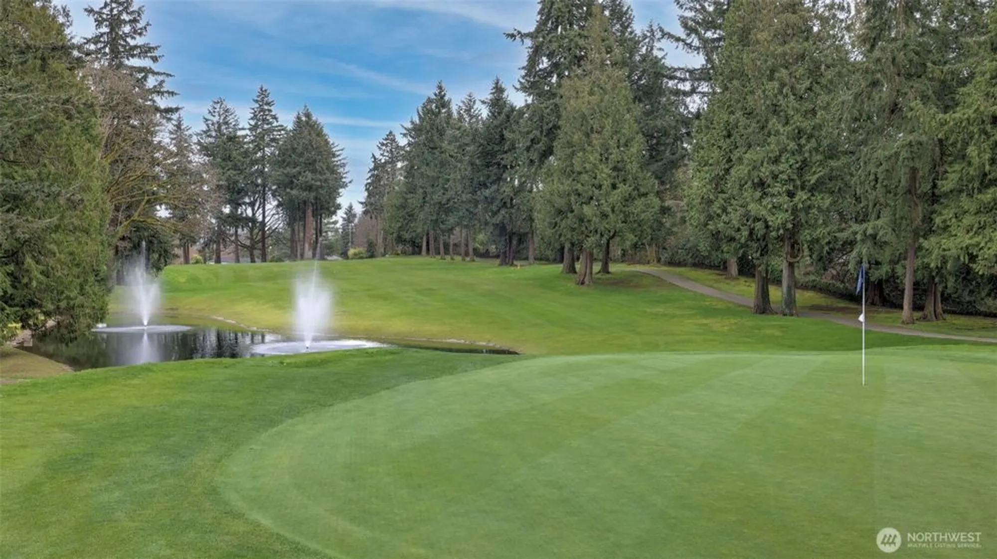 Property Slideshow image 20 of 23 | 10821 glen acres dr s c, Seattle, WA, 98168