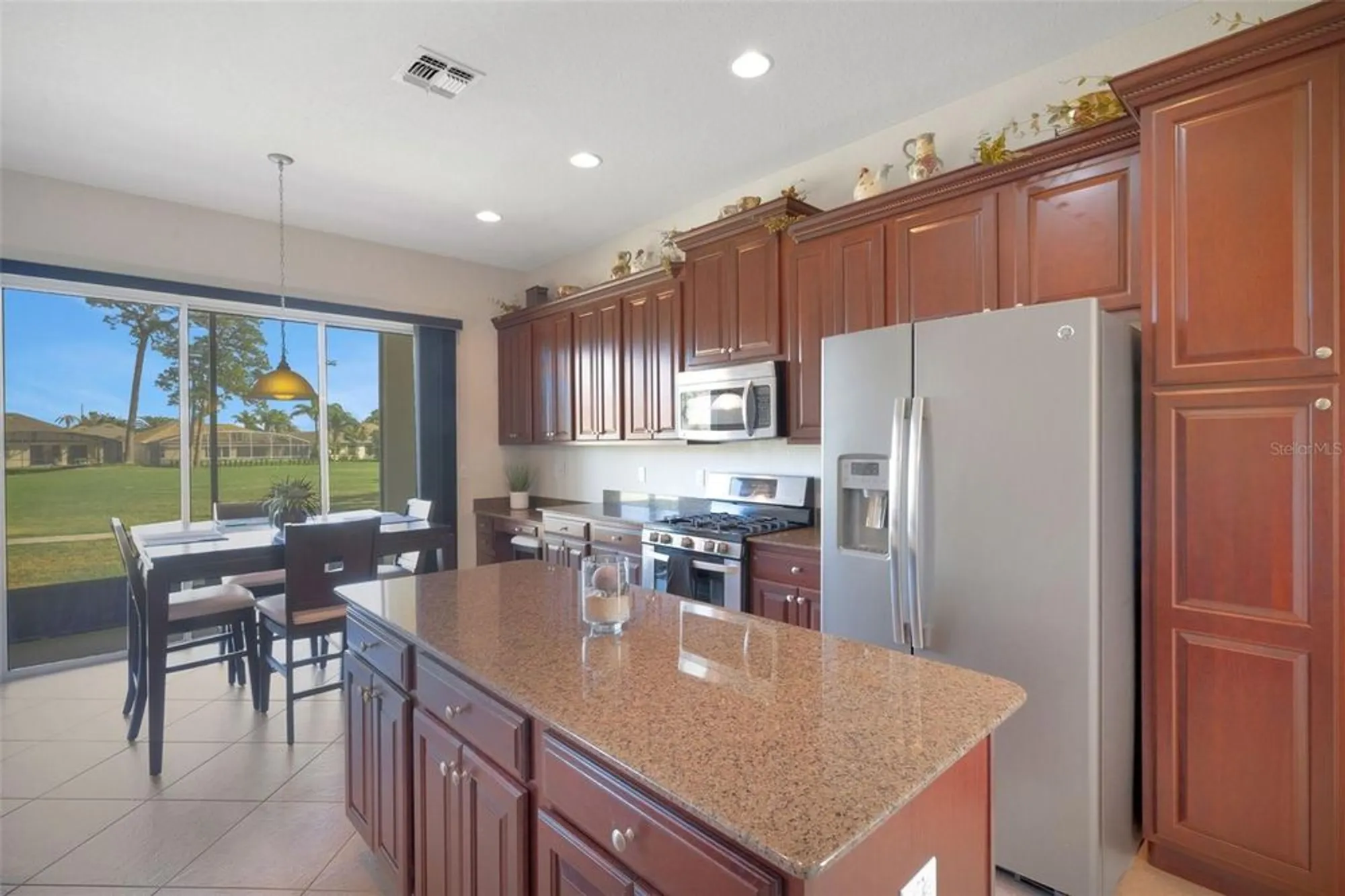Property Slideshow image 21 of 86 | 280 del sol ave, Davenport, FL, 33837
