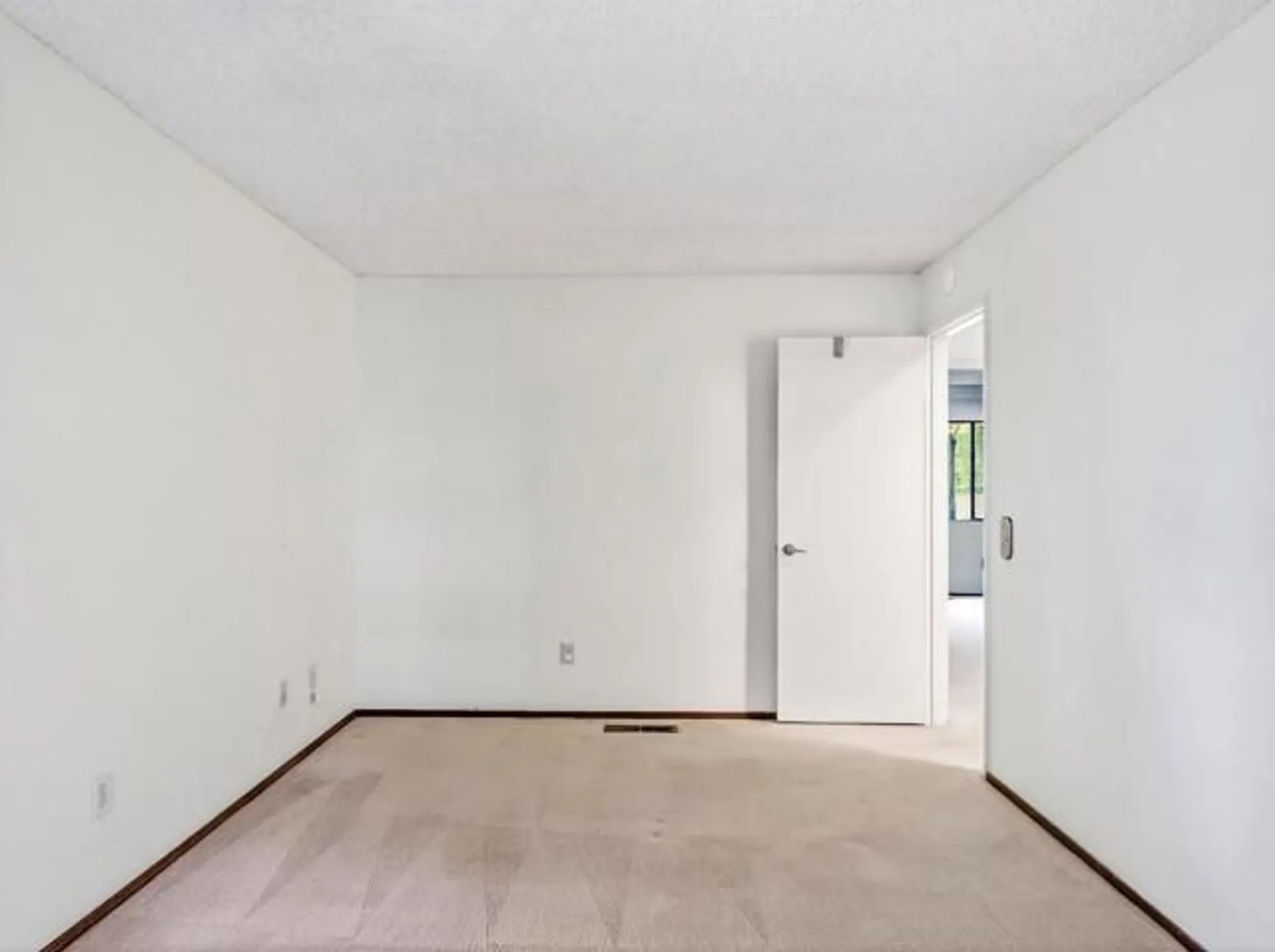 Property Slideshow image 34 of 45 | 7391 via cantares, San Jose, CA, 95135